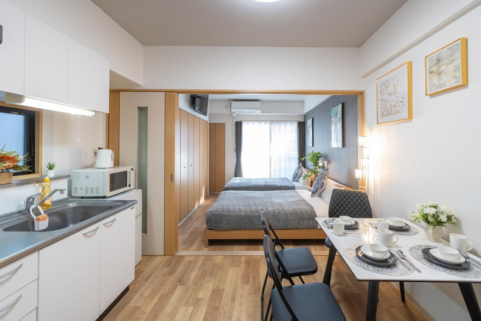 Kuromon Royal Apartment Osaka