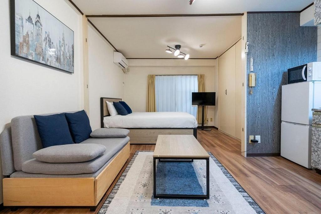 Apartment Raffine Nihonbashi Osaka