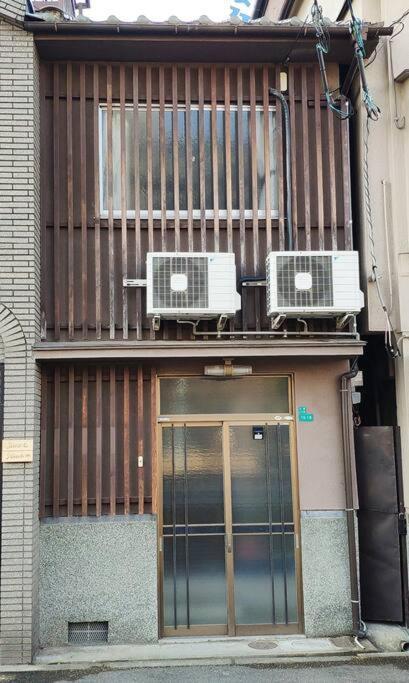 2 Min From Nanba 16 Min From Usj By Train Apartment