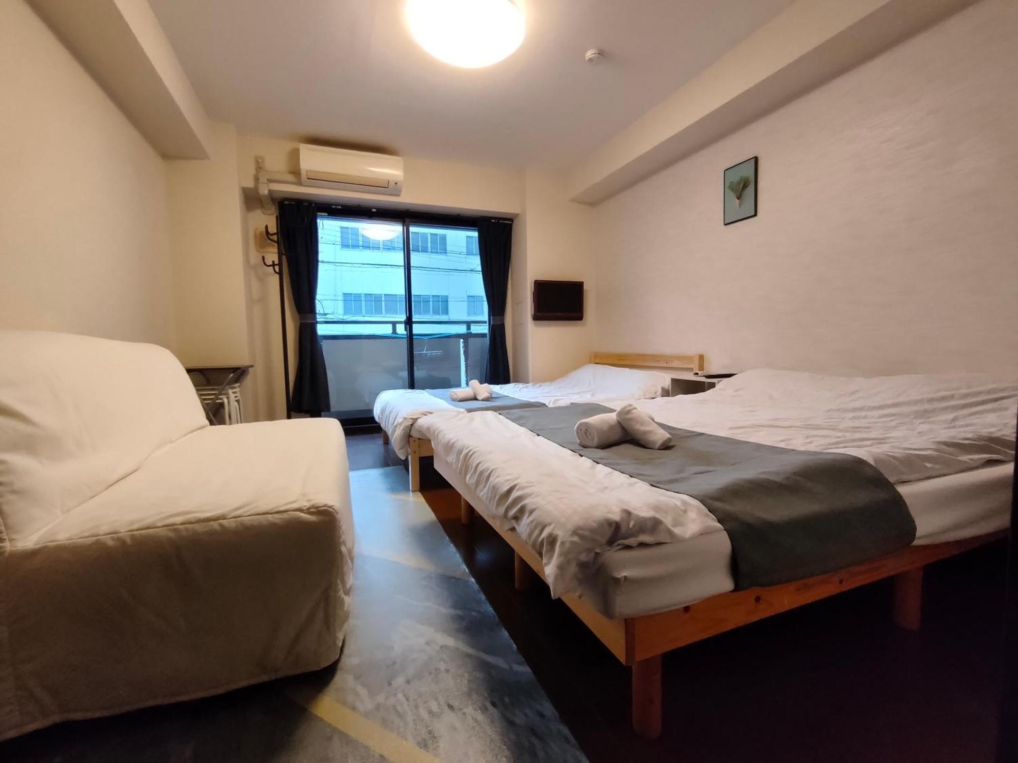Close To Jr Nanba Station/airport Bus Terminal/1 Room/floor/elevator * Osaka