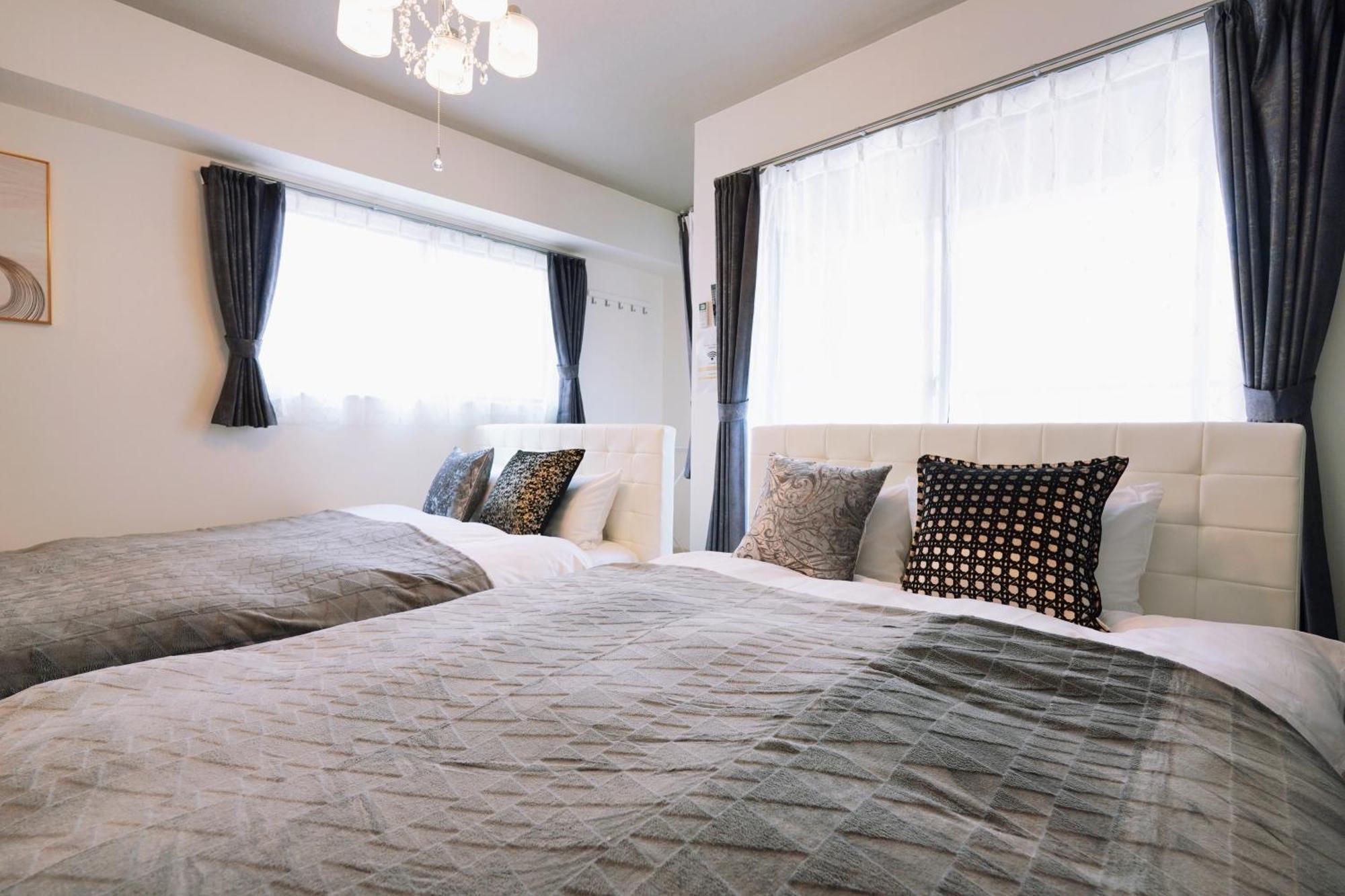Kuromon Royal Apartment *