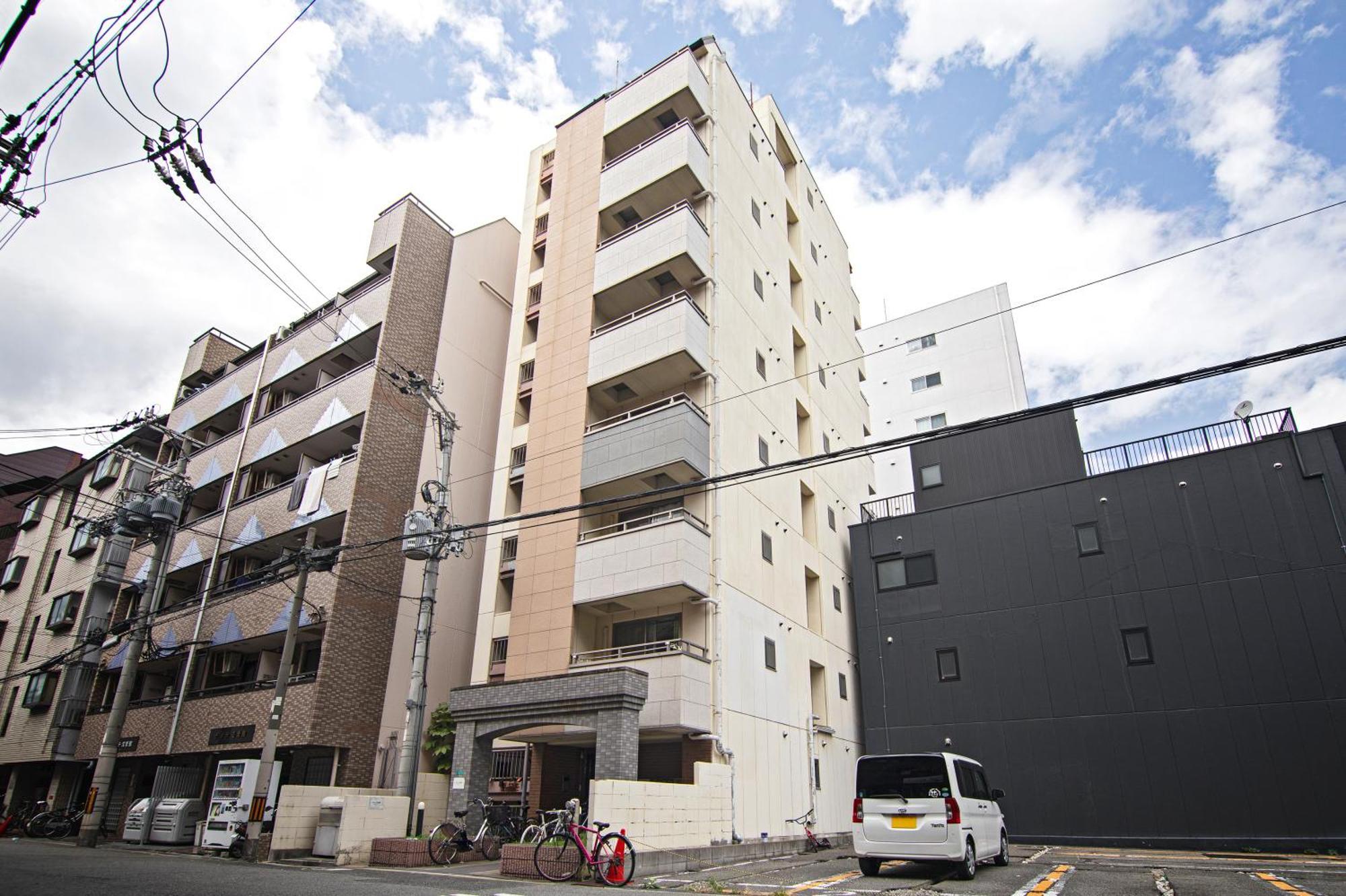 Namba 3 Min Walk From Imamiya Or Daikokucho Station Apartment *
