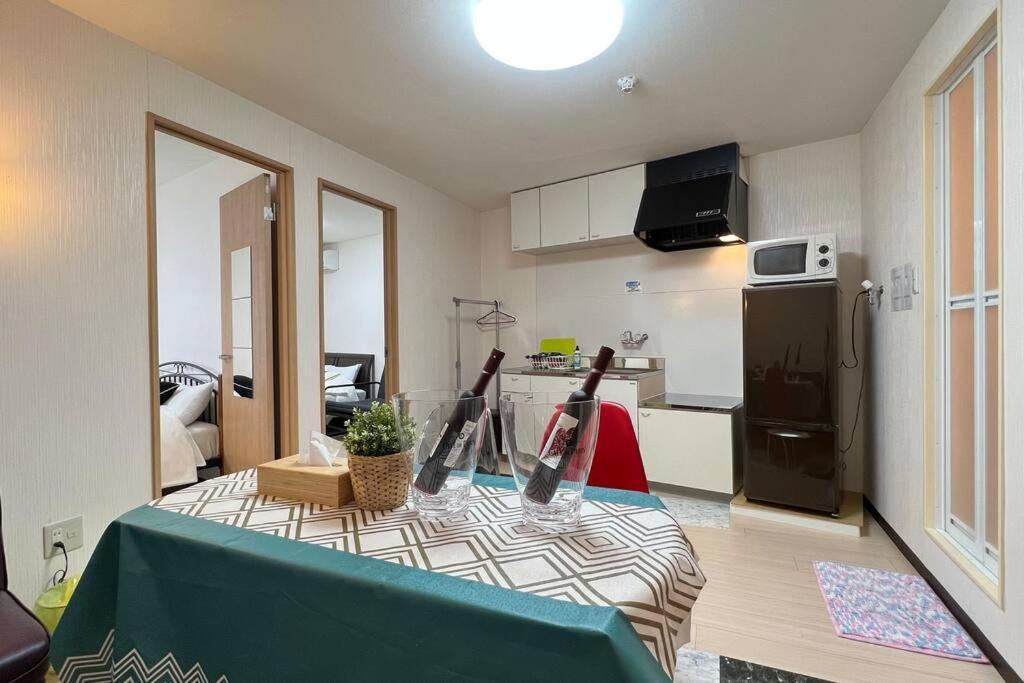 Party Ok 301a Namba Apartment
