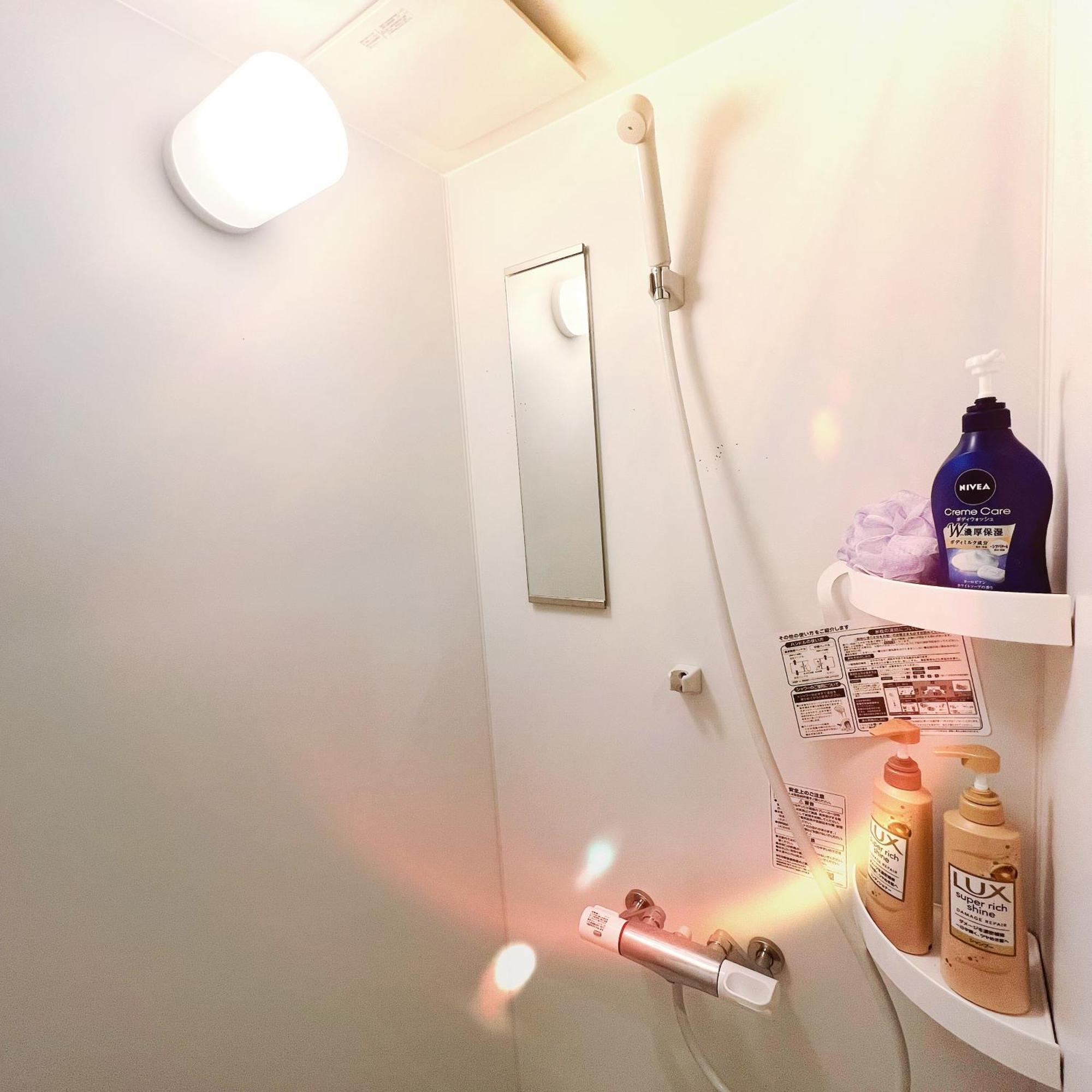 Guest house 三人间-中央区-心斋桥-道顿堀-梅田-大阪城公园-黑门市场-京都-神户-奈良-usj-车站200m-独立卫浴-房间宽敞