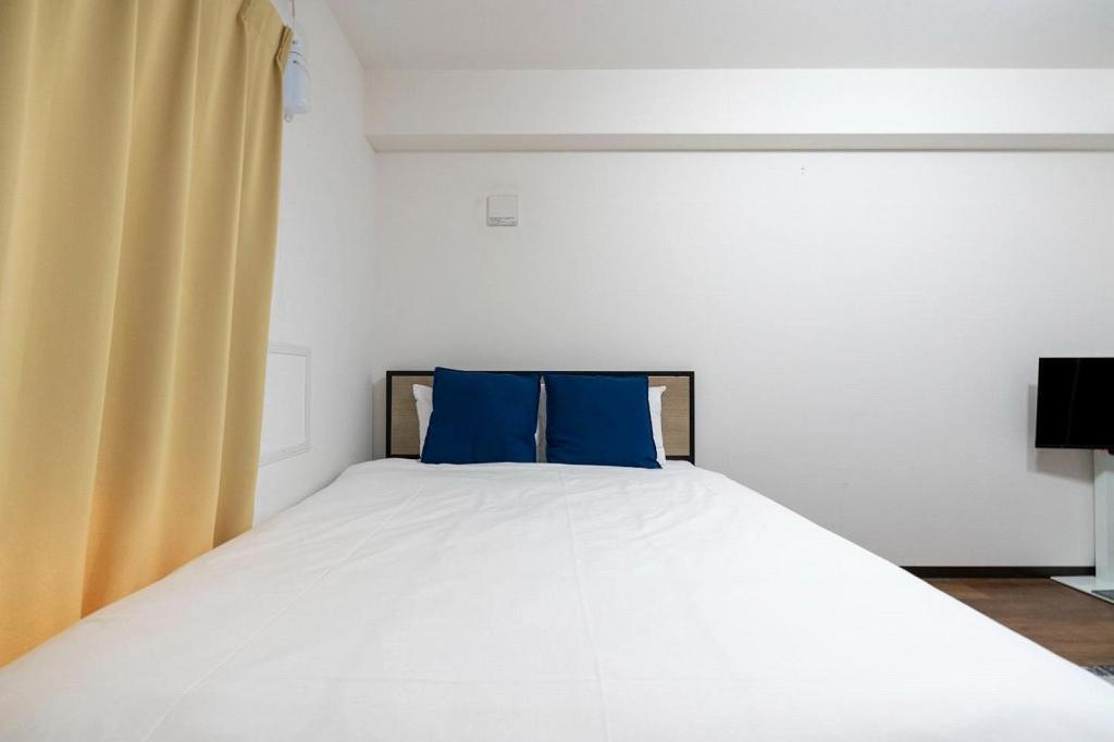 Anri Kitadume Castle Apartment