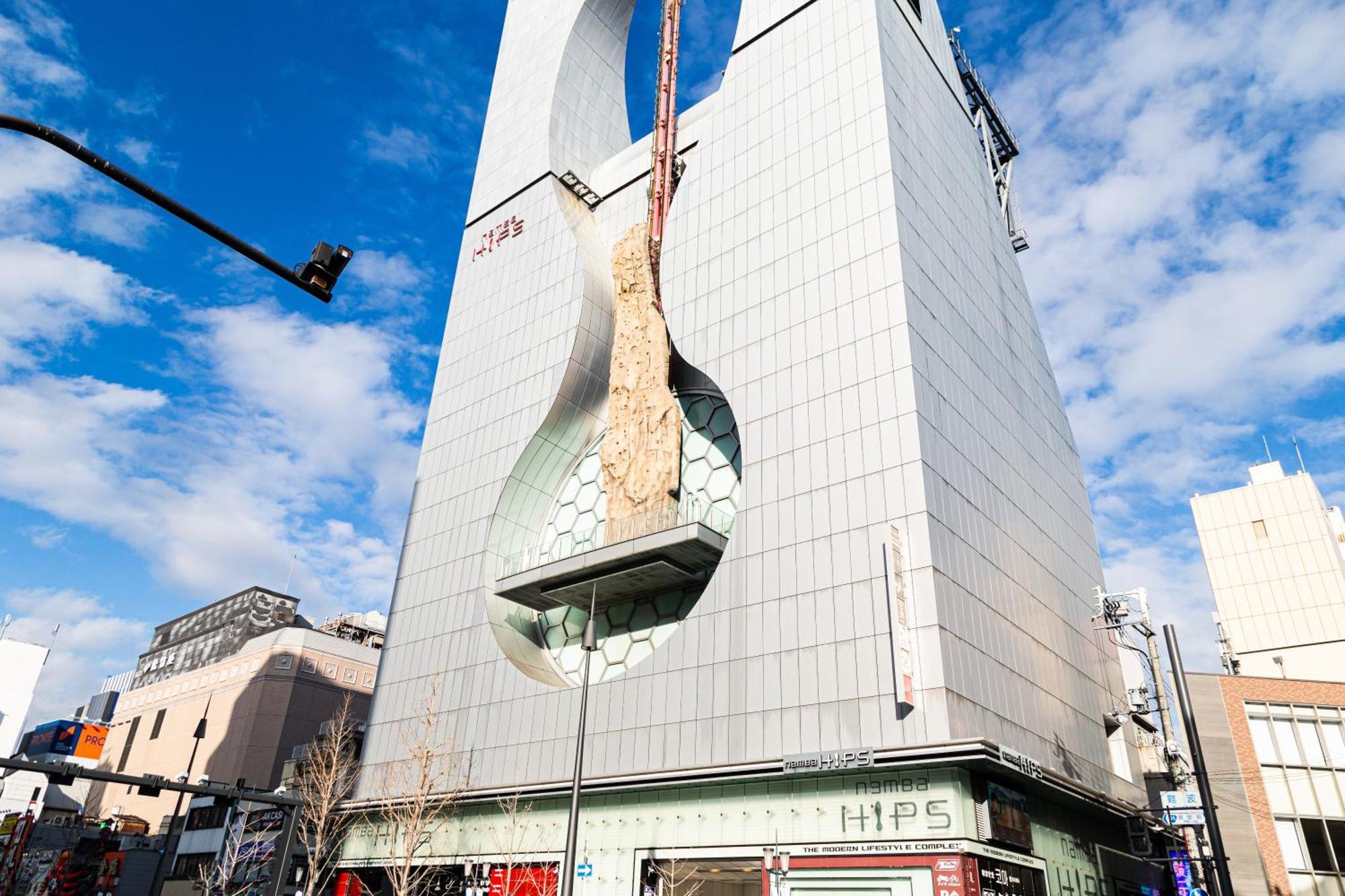 702 道頓堀側のお部屋 中心地へのアクセス抜群 ダブルベッド1台 お布団1枚 *
