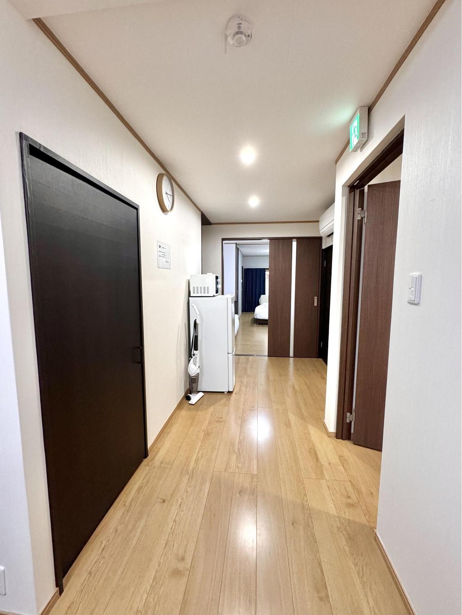 Villa 最大10名で泊まれる貸別荘日本橋駅徒歩5分黒門市場に隣接し道頓堀 难波 心斎橋徒歩圏内 Osaka