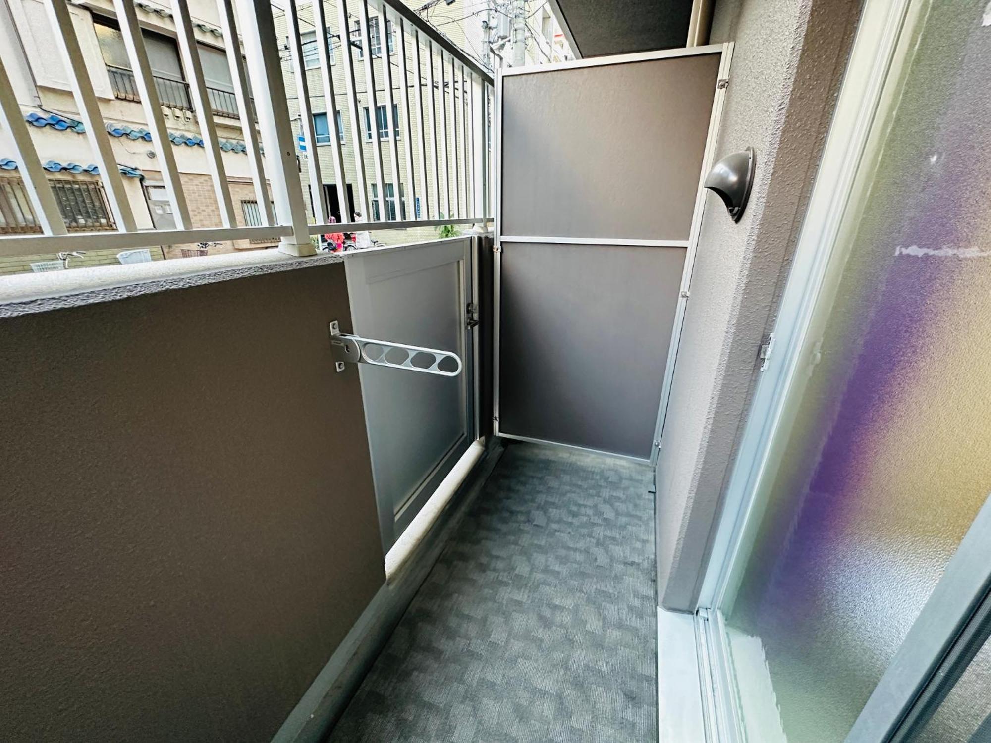 Apartment 302 黒門市場1分!道頓堀まで徒歩8分!心斎橋まで徒歩9分 *