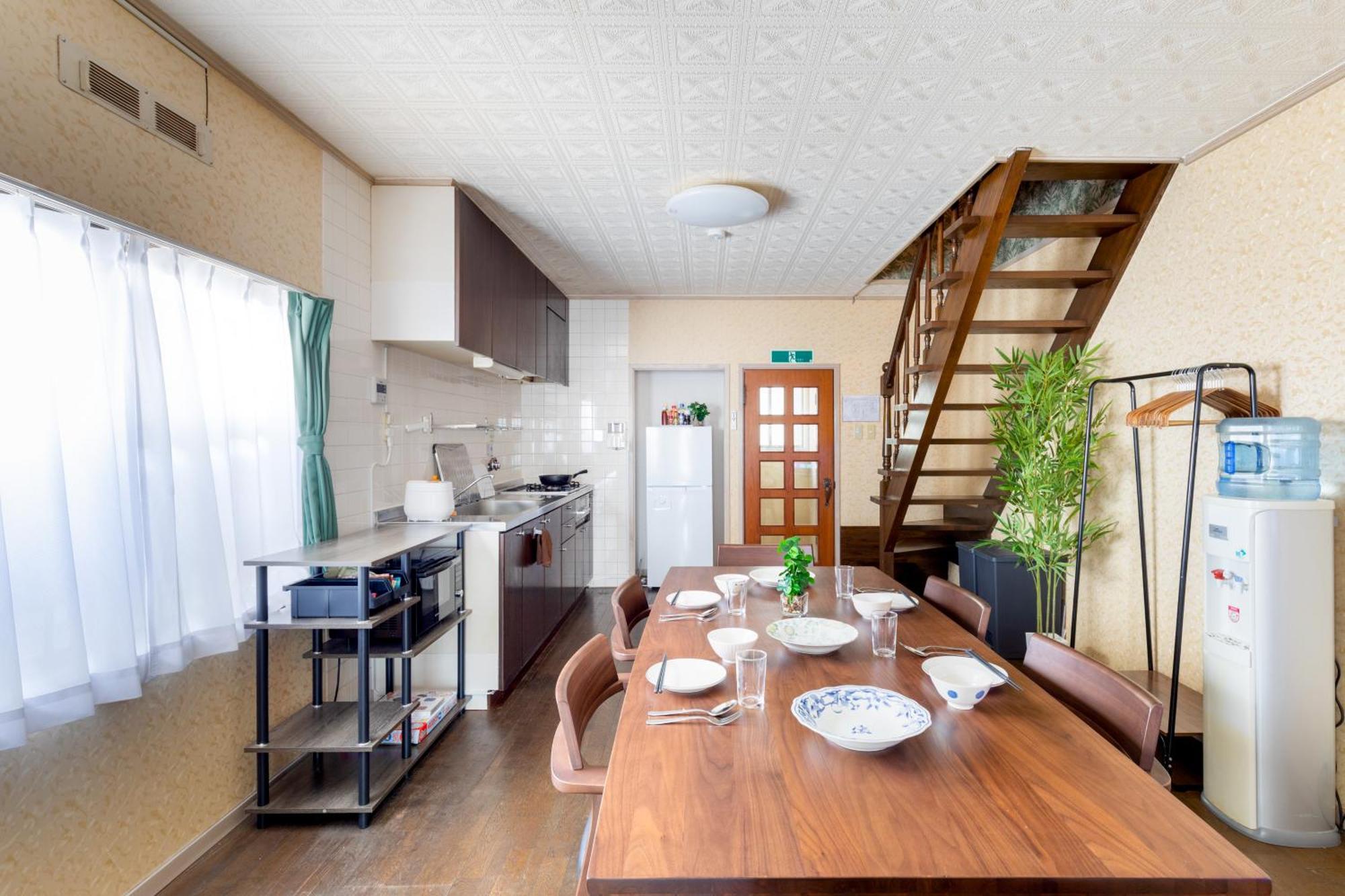 Umeda 15 Min, Airport 40 Min, Usj 30 Min, Quiet Residential Neighborhood 5ldk Japanese Style House For Groups And Families Apartment