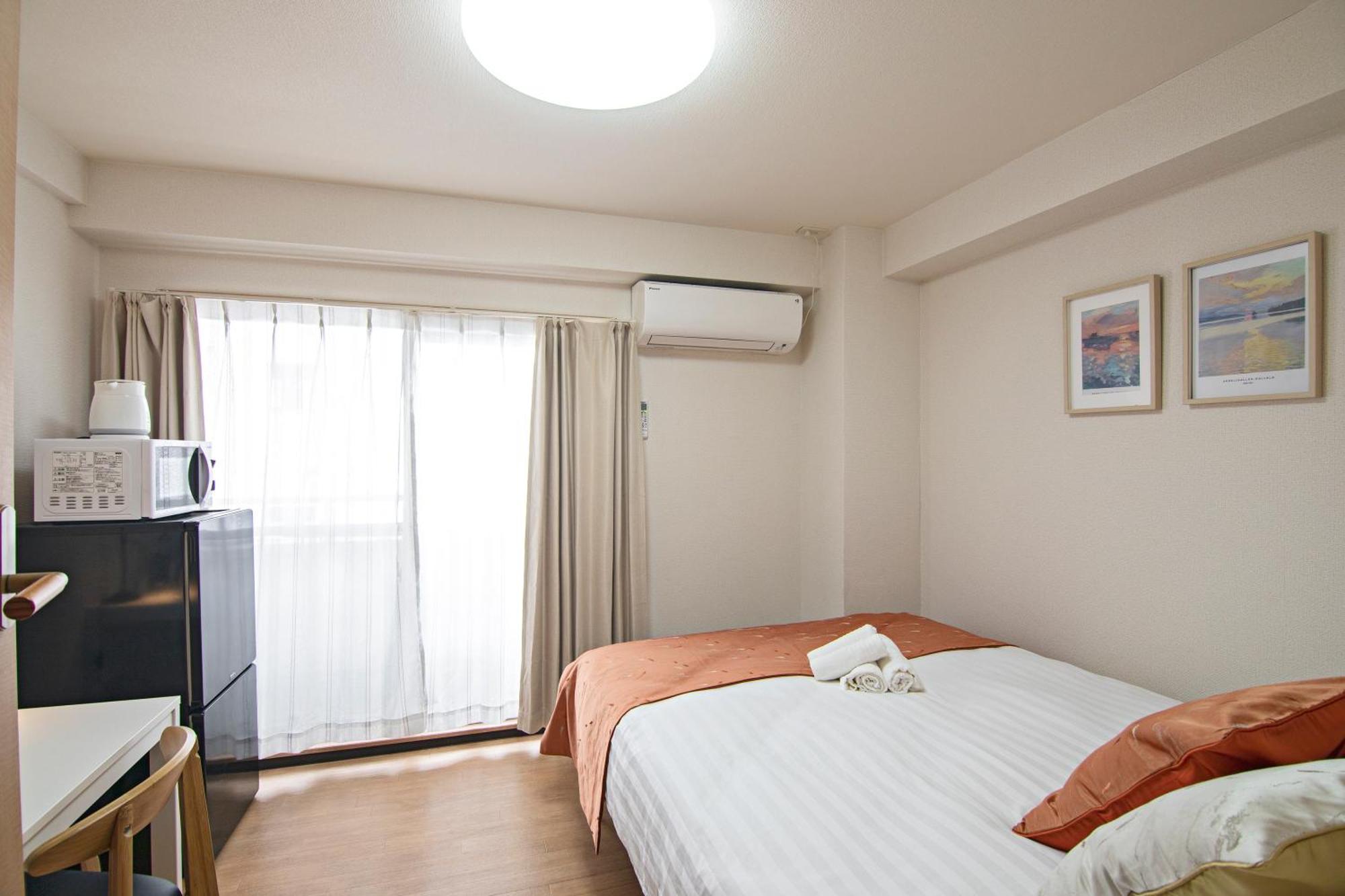 Namba 3 Min Walk From Imamiya Or Daikokucho Station