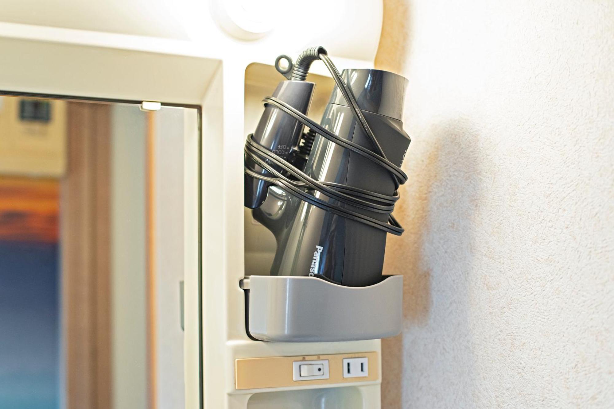 Namba 3 Min Walk From Imamiya Or Daikokucho Station Apartment *