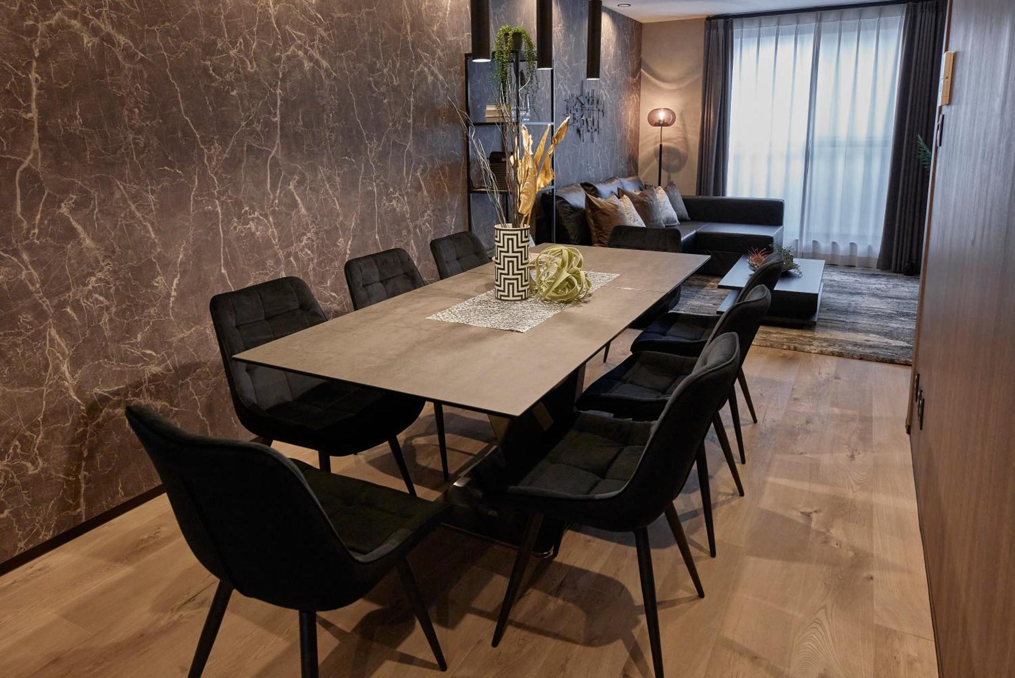 Eni.sakuragawa Apartment