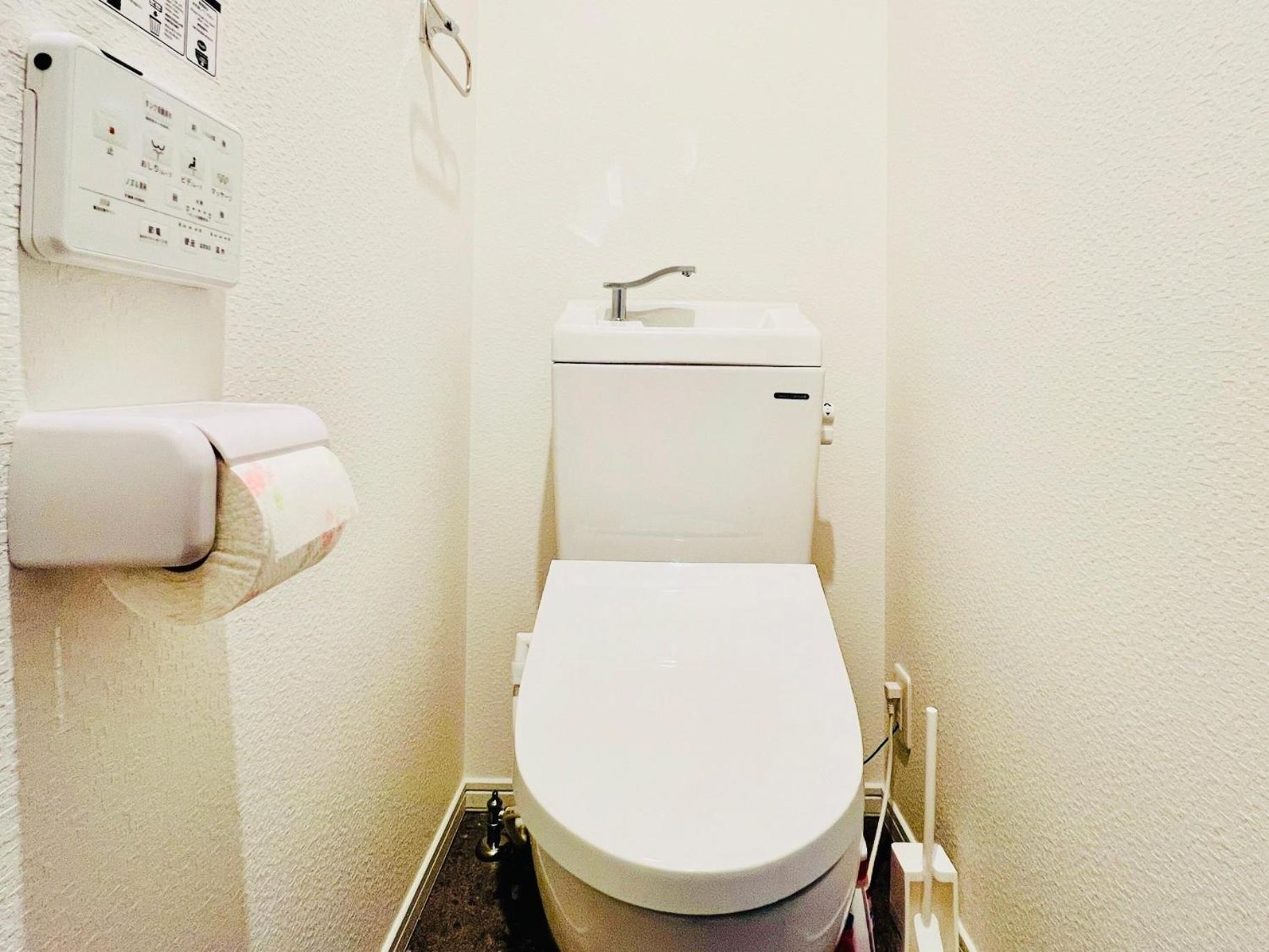 Apartment 關西機場直達 心齋橋難波電車5分 天下茶屋步行7分全新精品115平四臥室獨棟 免費停車 *
