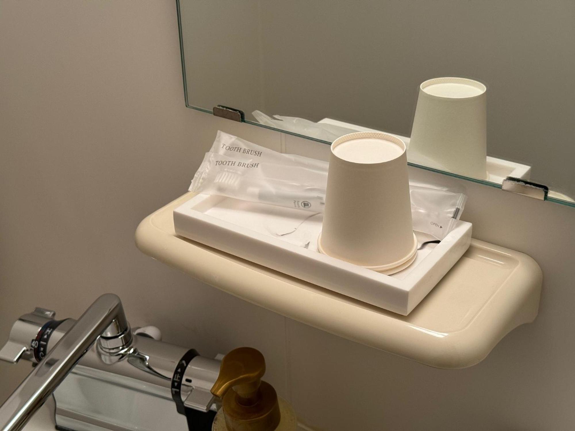 R Hotel-the Atelier Shinsaibashi East 3* Osaka