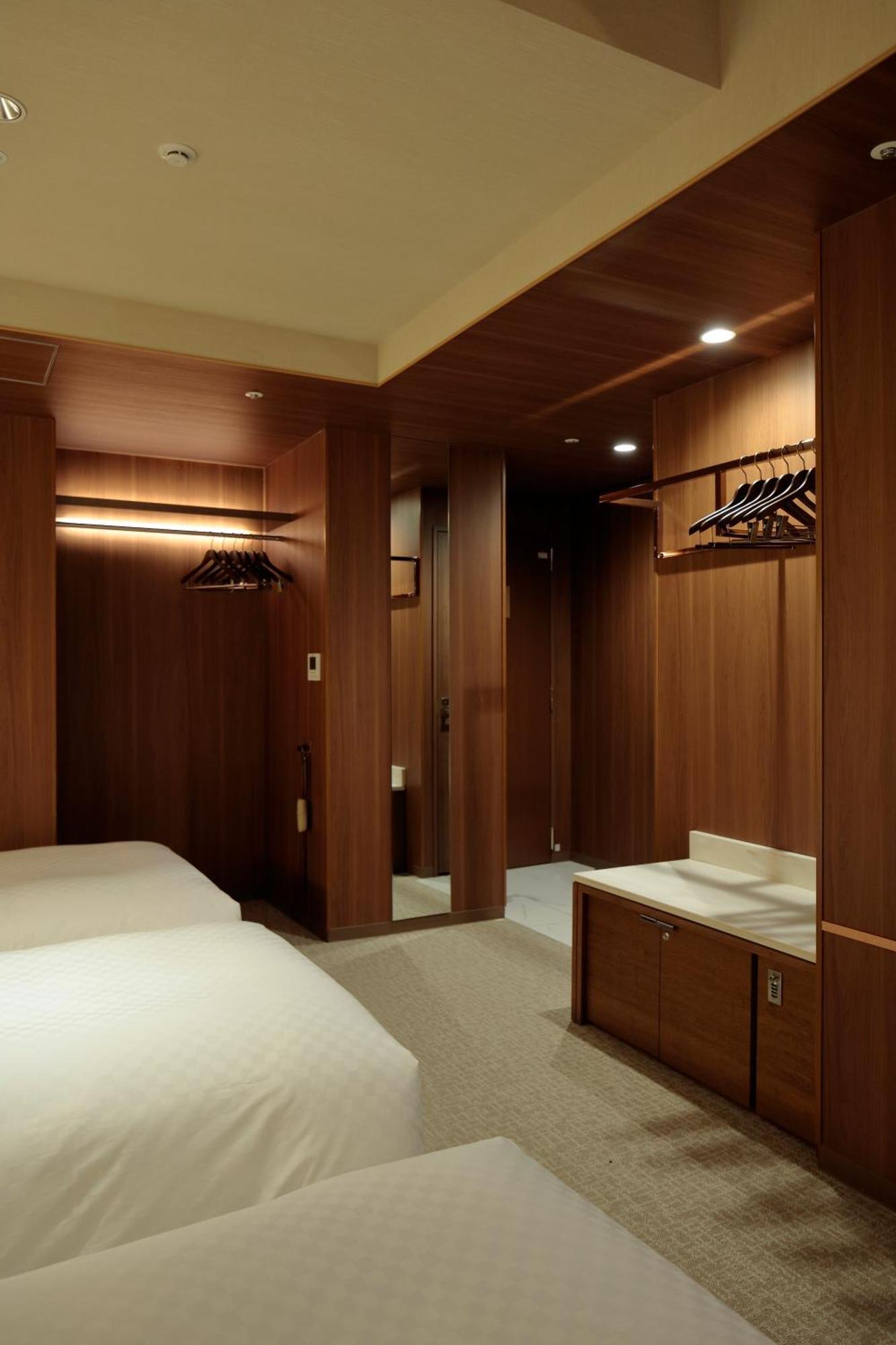 Candeo Shinsaibashi 4* Osaka