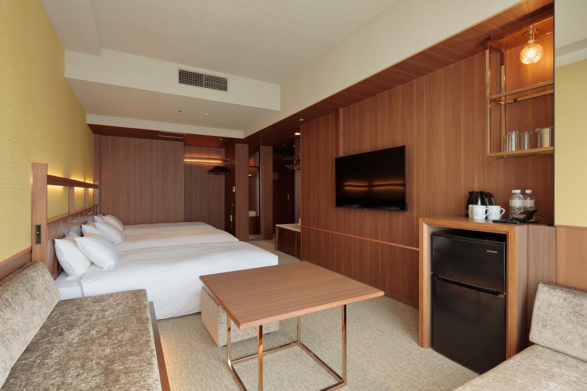 Candeo Shinsaibashi Hotel