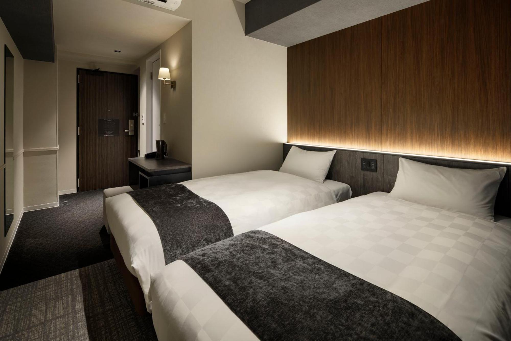 The B Osaka-shinsekai 3*