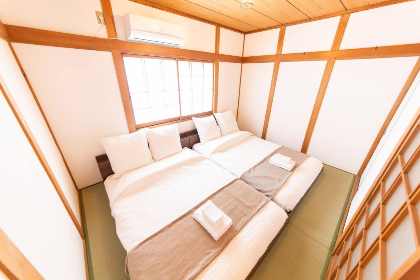 Roof Tengachaya-nishi *