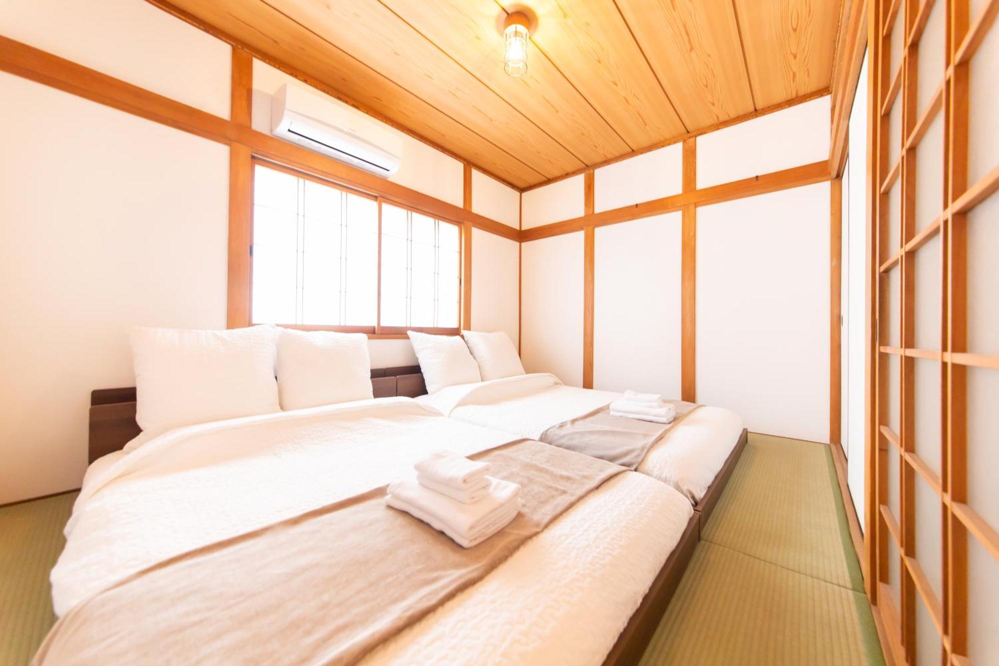 Roof Tengachaya-nishi Osaka