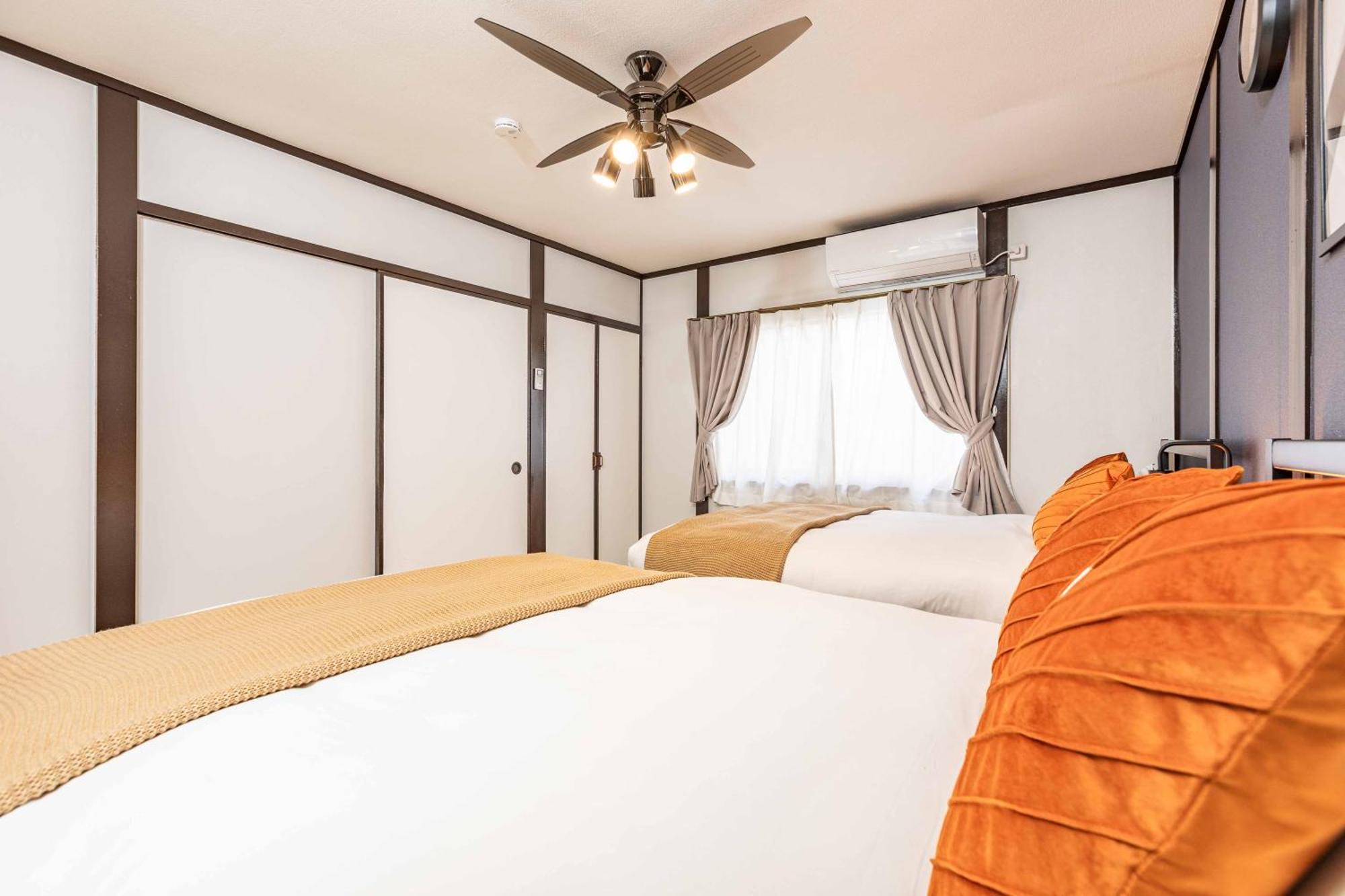 Bianco Apartment *