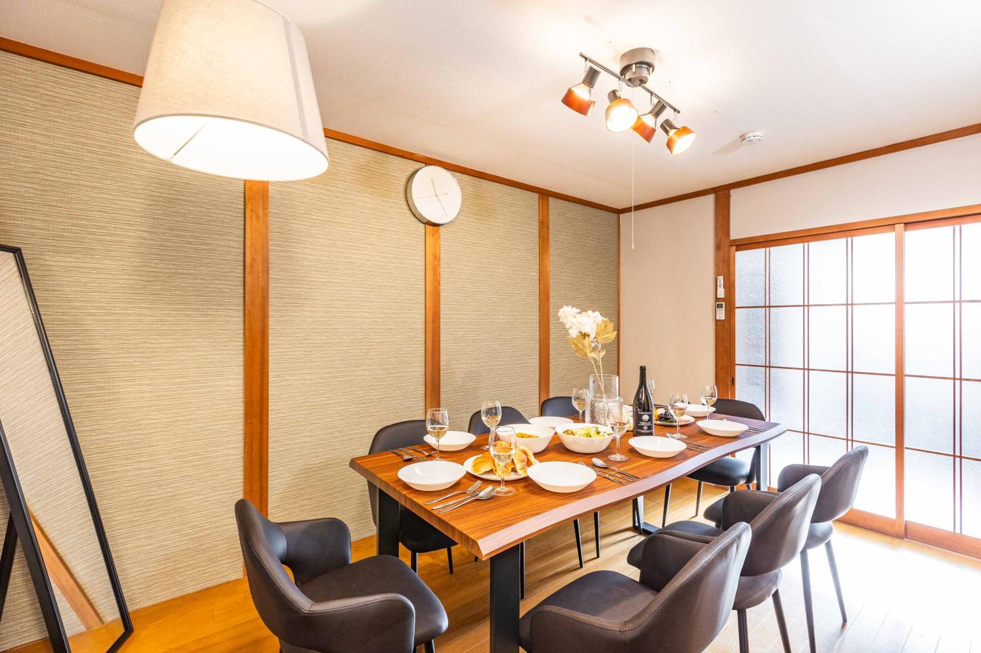 Bianco Apartment Osaka