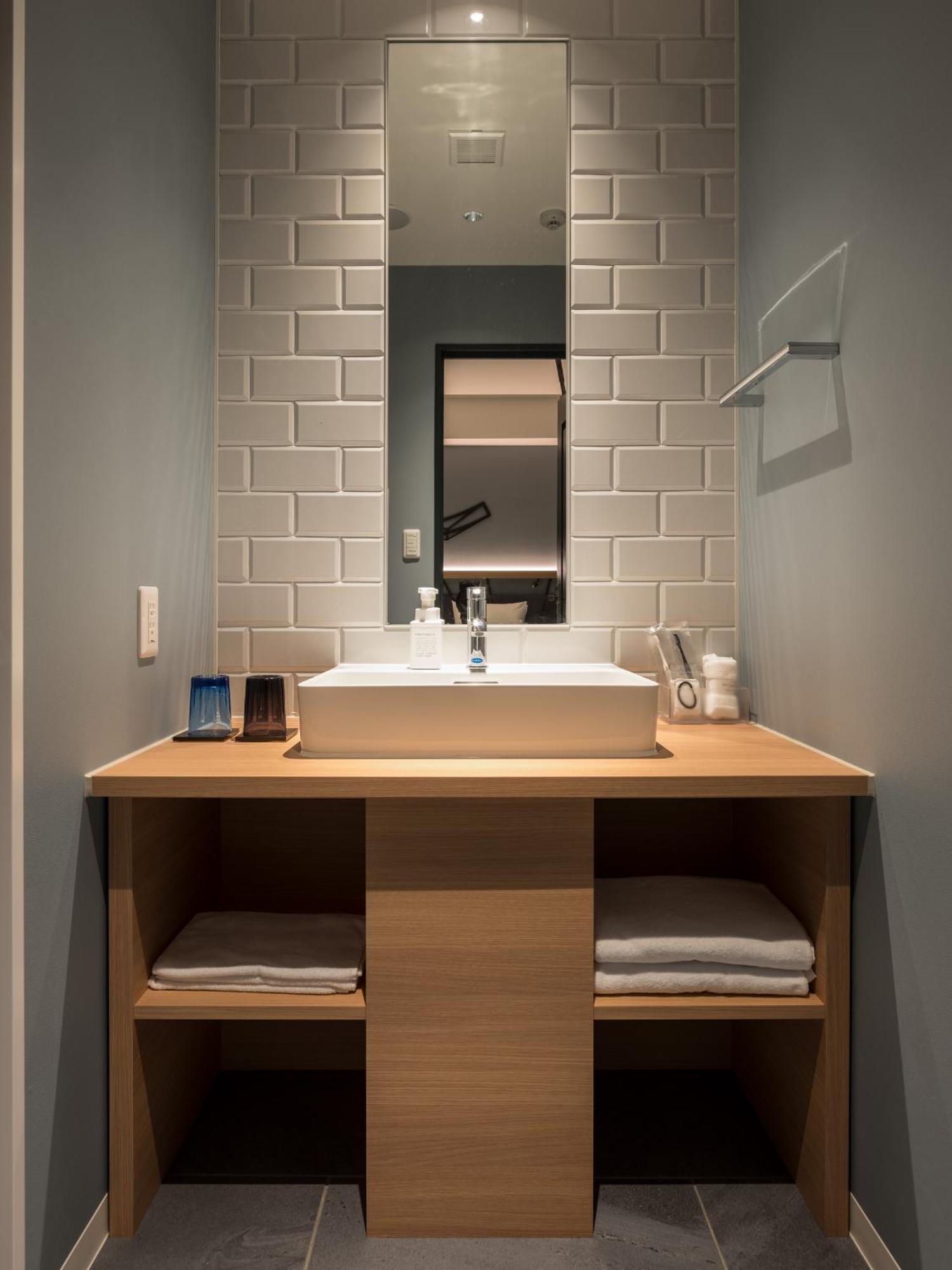 Nest Umeda 3* Osaka