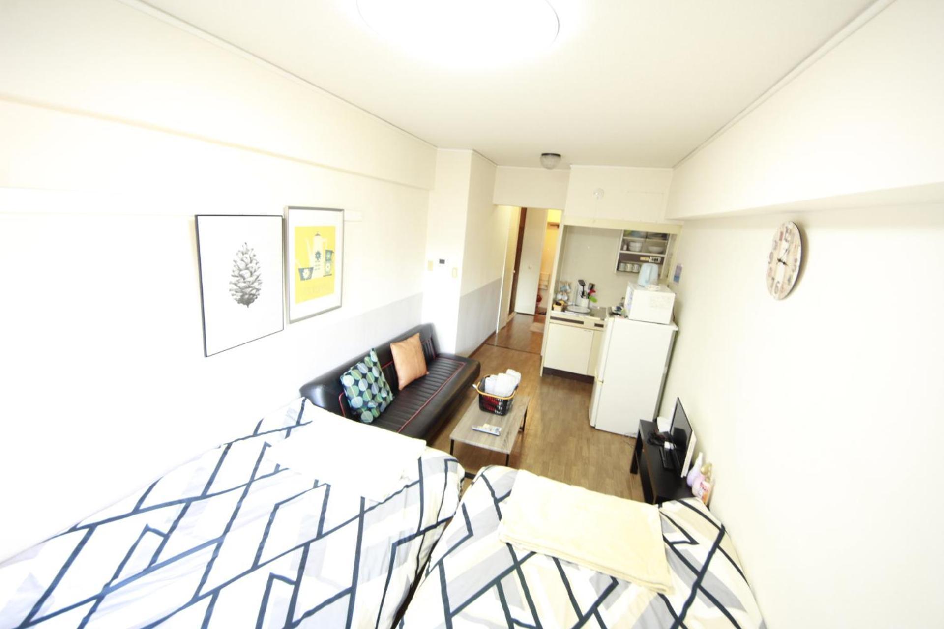 Tennoji Townhouse *