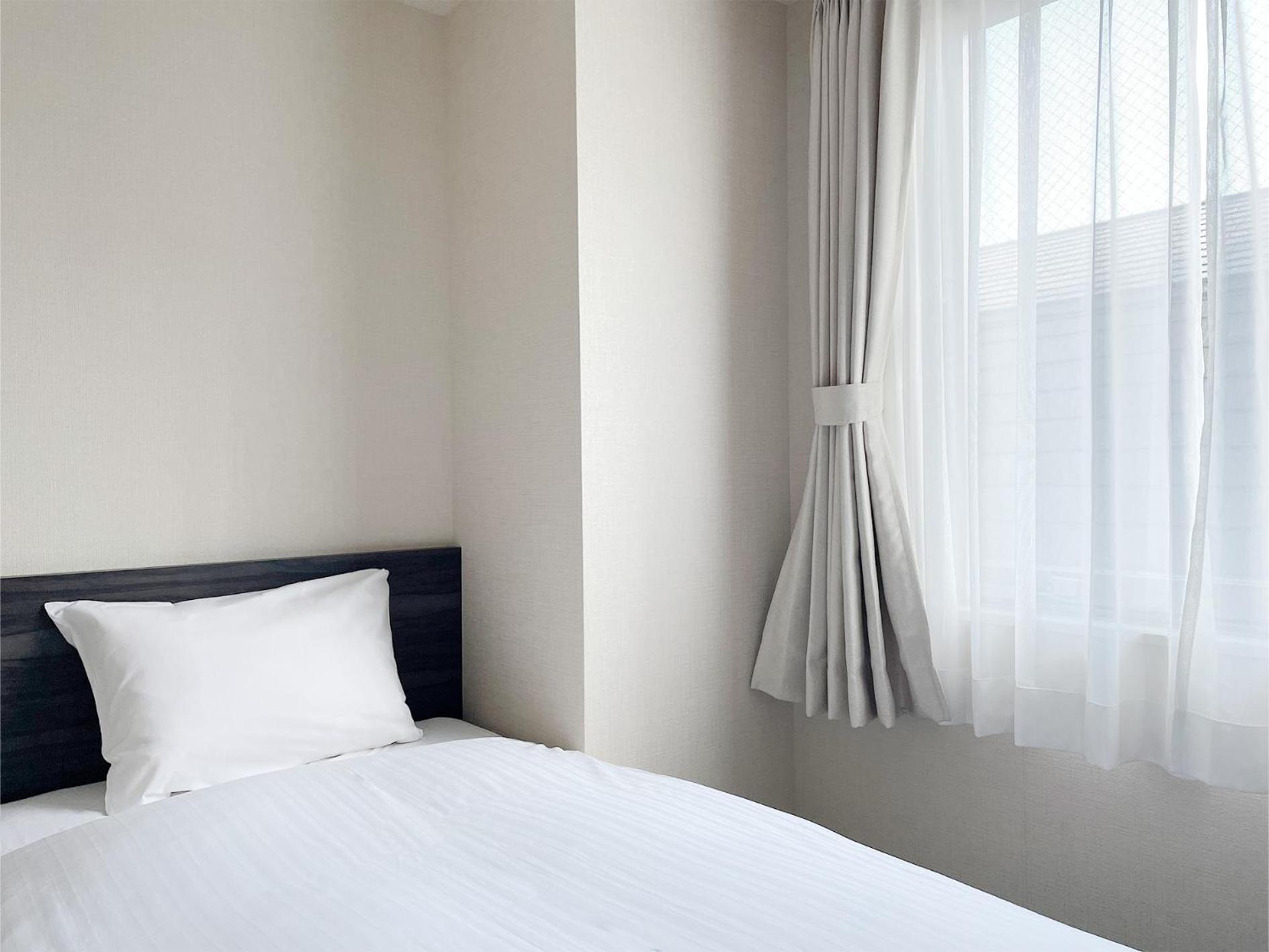 Checkinn Shinimamiya 3* Osaka