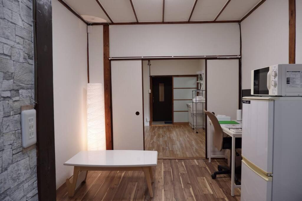 Tsubame 101 Staying Private Apartment Osaka