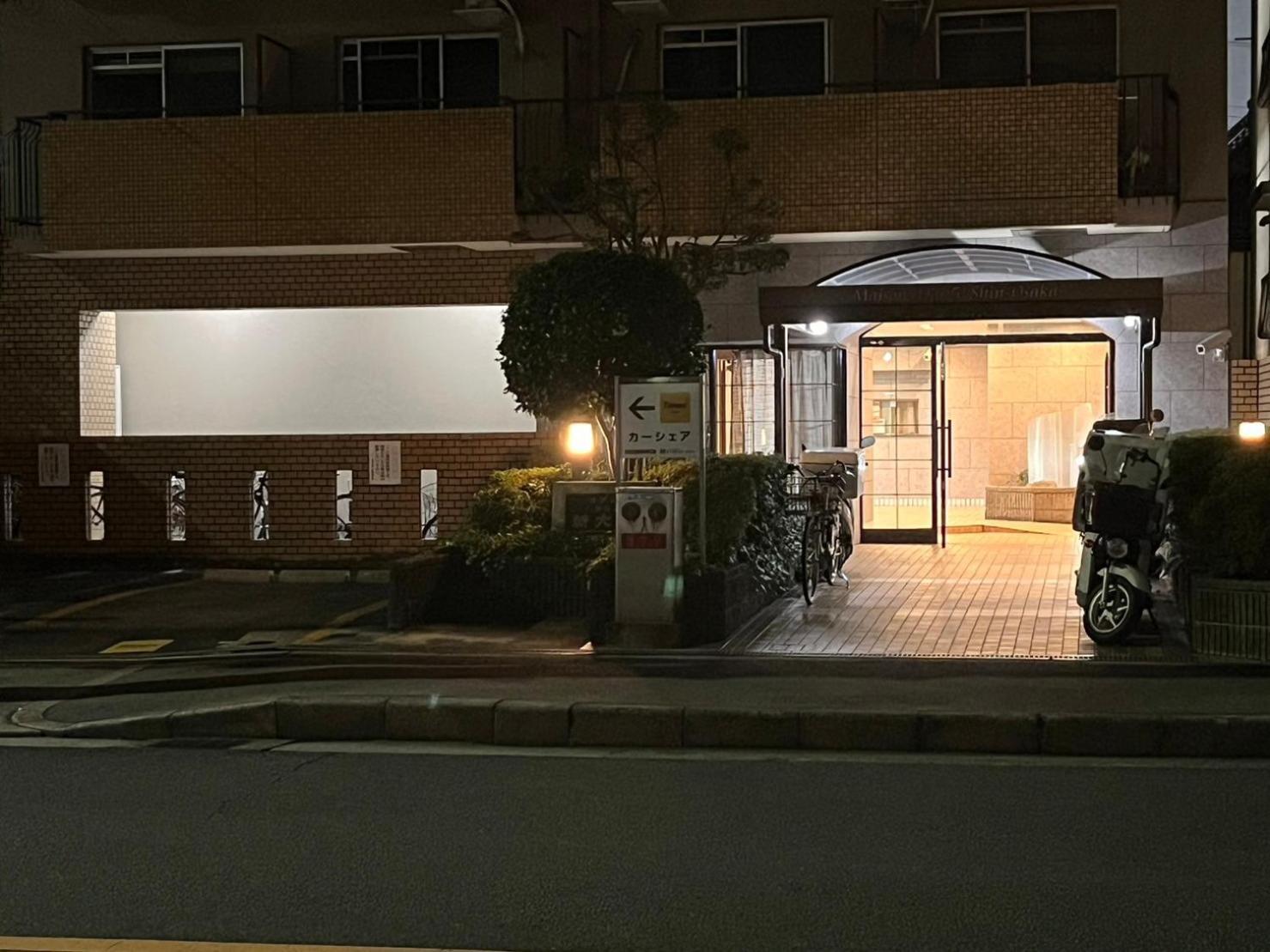 A&c Shin Higashiguchi 82 * Osaka