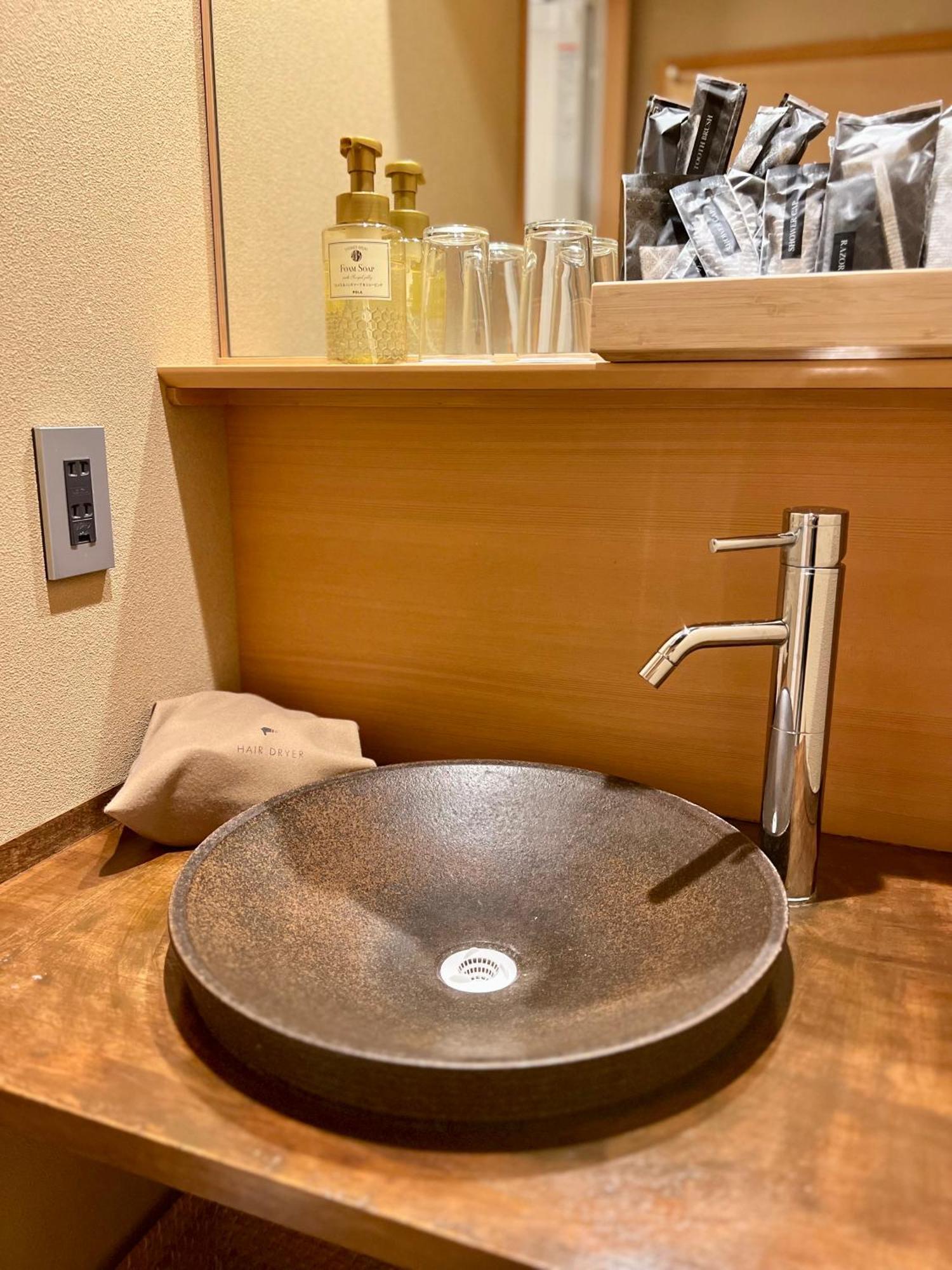 Ryokan Suzuran Tengachaya Osaka