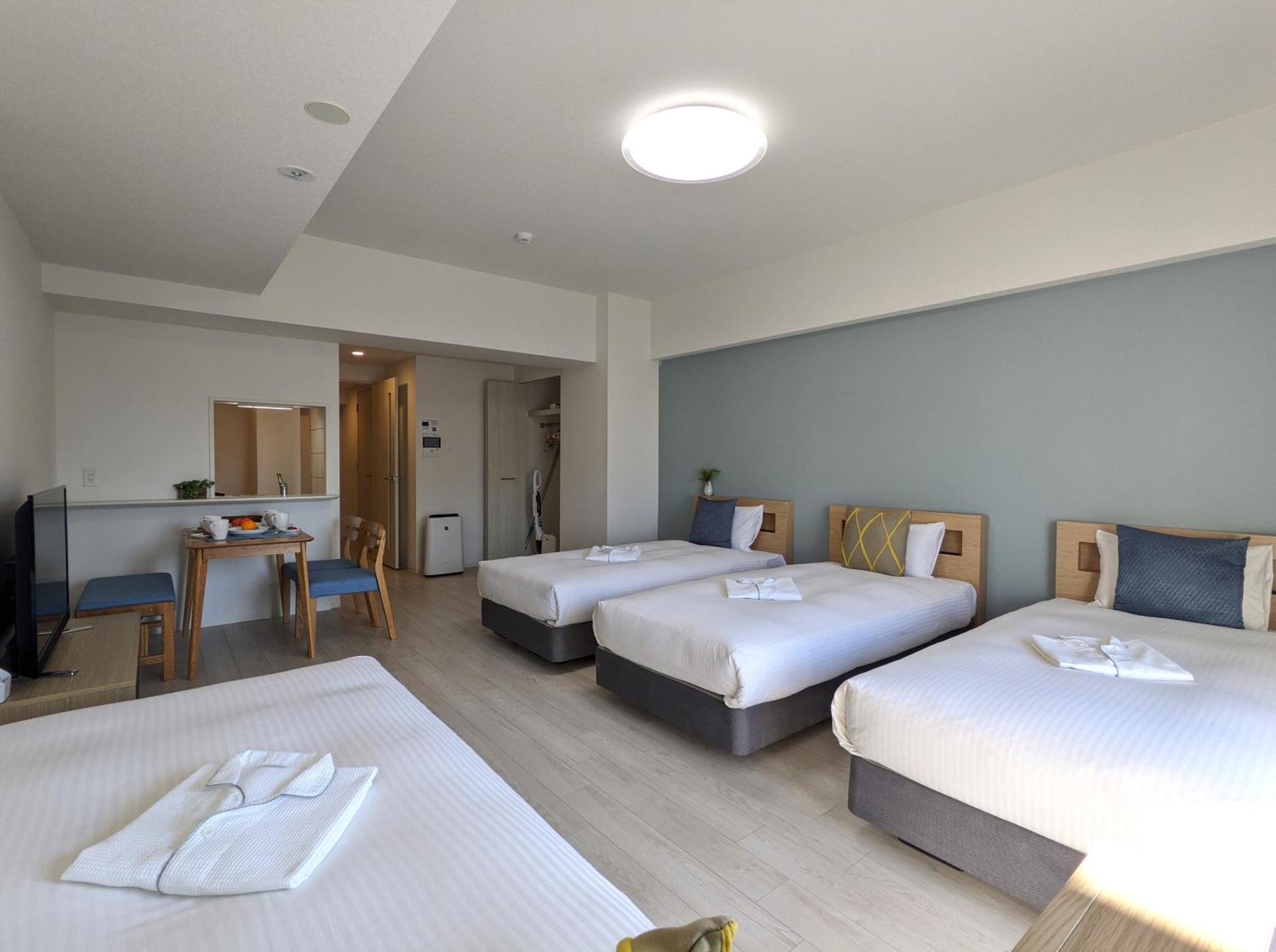 Eslead Tsuruhashi Hotel 3*