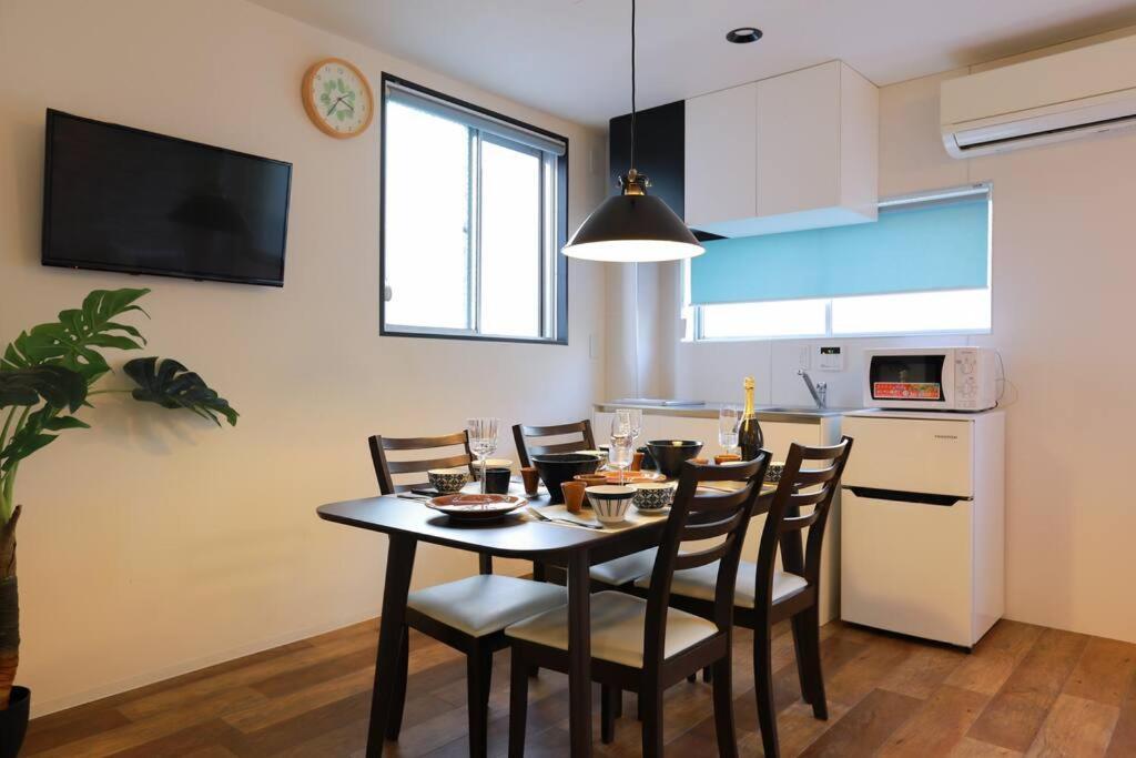 Apartment 道頓堀民泊31＆mini浮世絵美術館、道頓堀心斎橋真ん中、家族旅行、family Trip