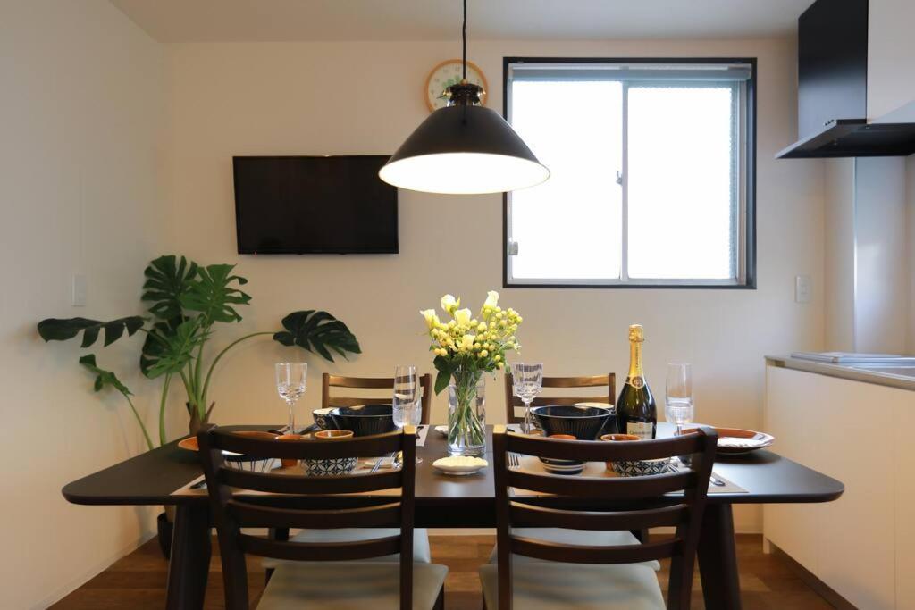 Apartment 道頓堀民泊31＆mini浮世絵美術館、道頓堀心斎橋真ん中、家族旅行、family Trip Osaka