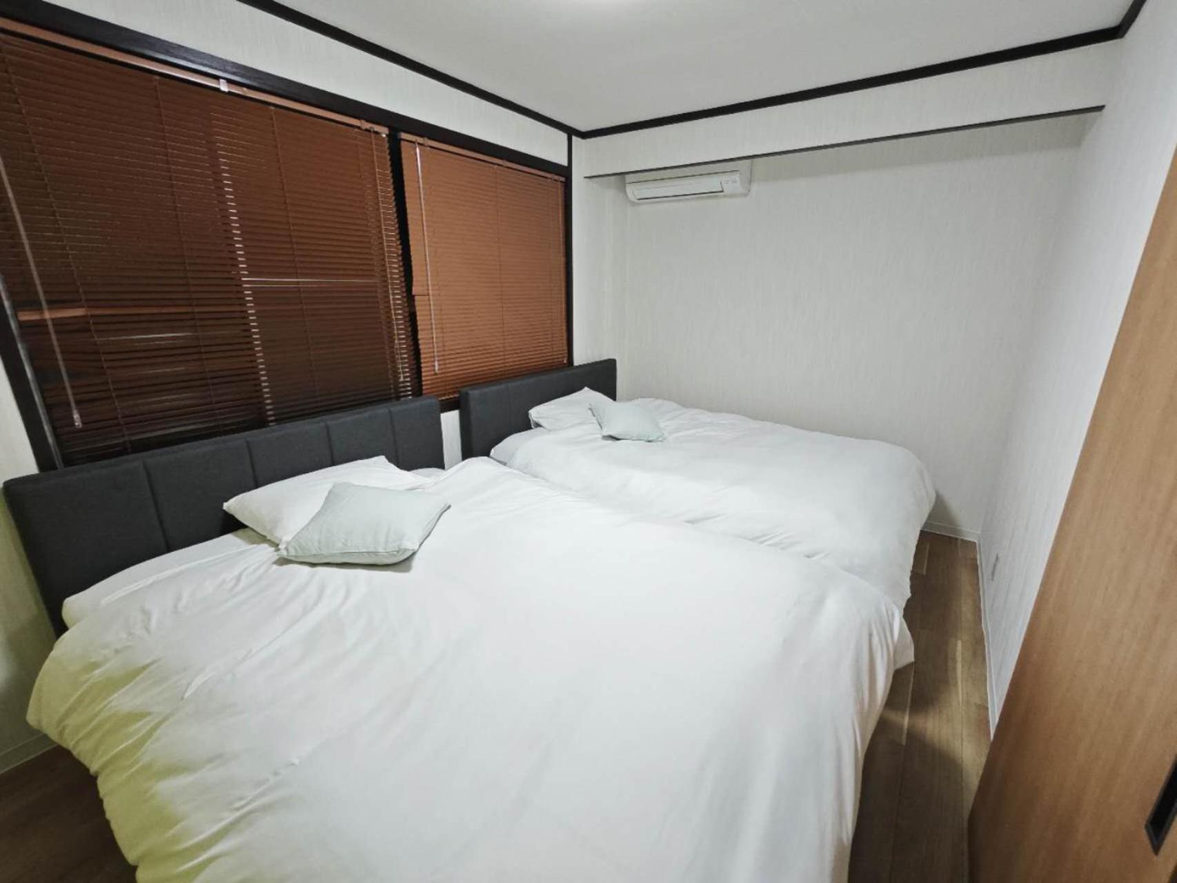 Loving Family 日本橋　301 Apartment *