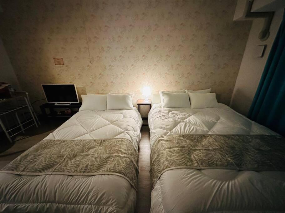 202 黒門市場1分!道頓堀まで徒歩8分!心斎橋まで徒歩9分! Apartment Osaka