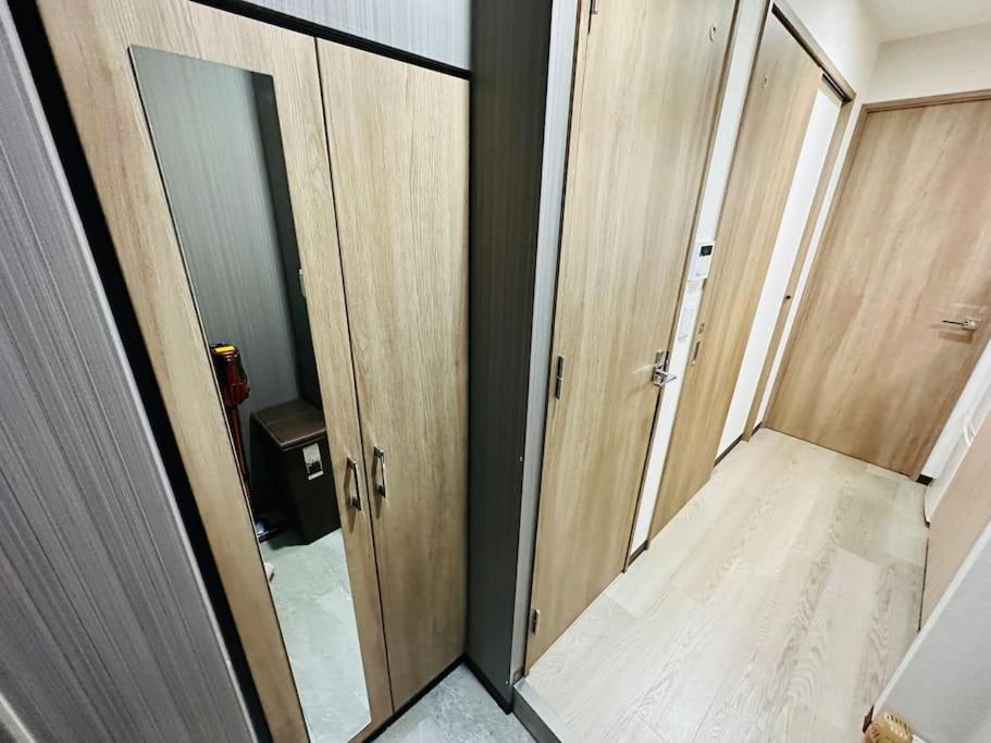 202 黒門市場1分!道頓堀まで徒歩8分!心斎橋まで徒歩9分! Apartment Osaka