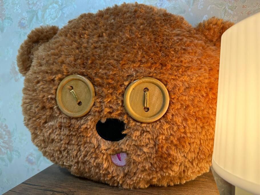 202 黒門市場1分!道頓堀まで徒歩8分!心斎橋まで徒歩9分! Apartment *
