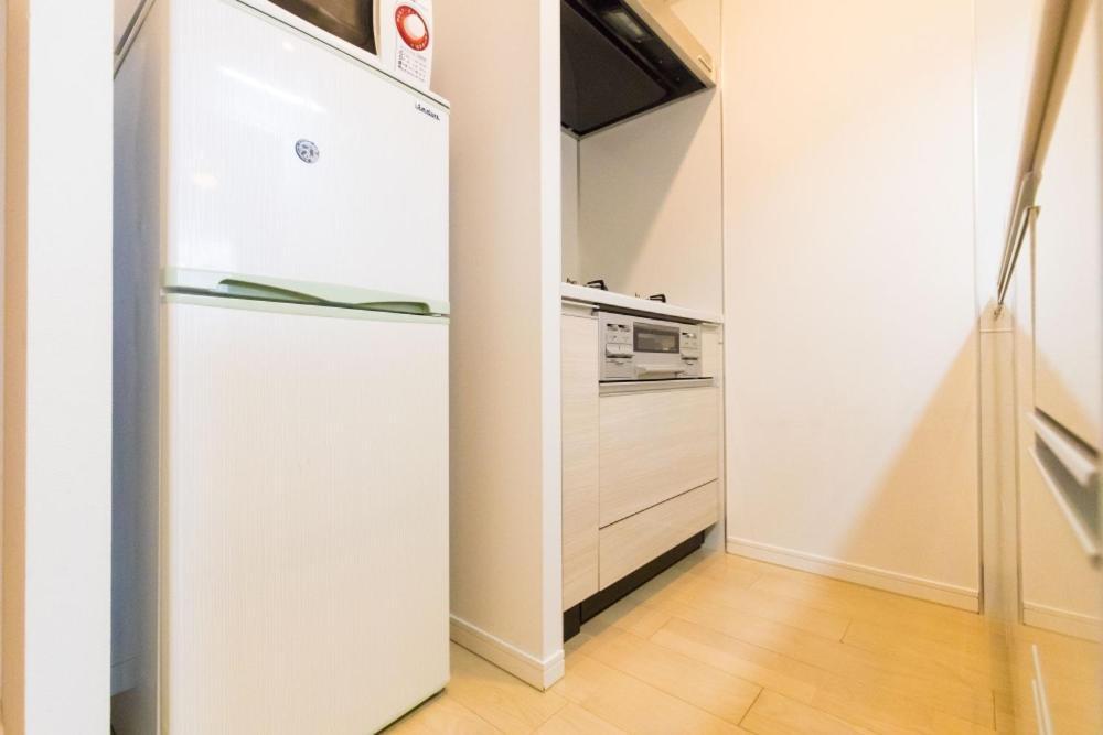Nippombashi Station Apartment