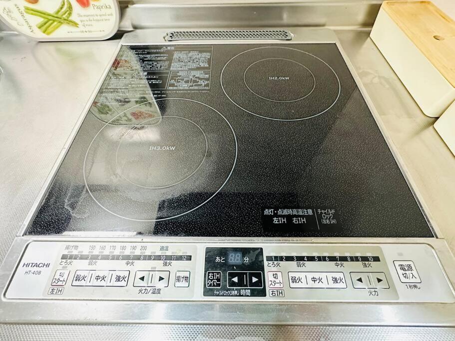 Apartment 302 黒門市場1分!道頓堀まで徒歩8分!心斎橋まで徒歩9分