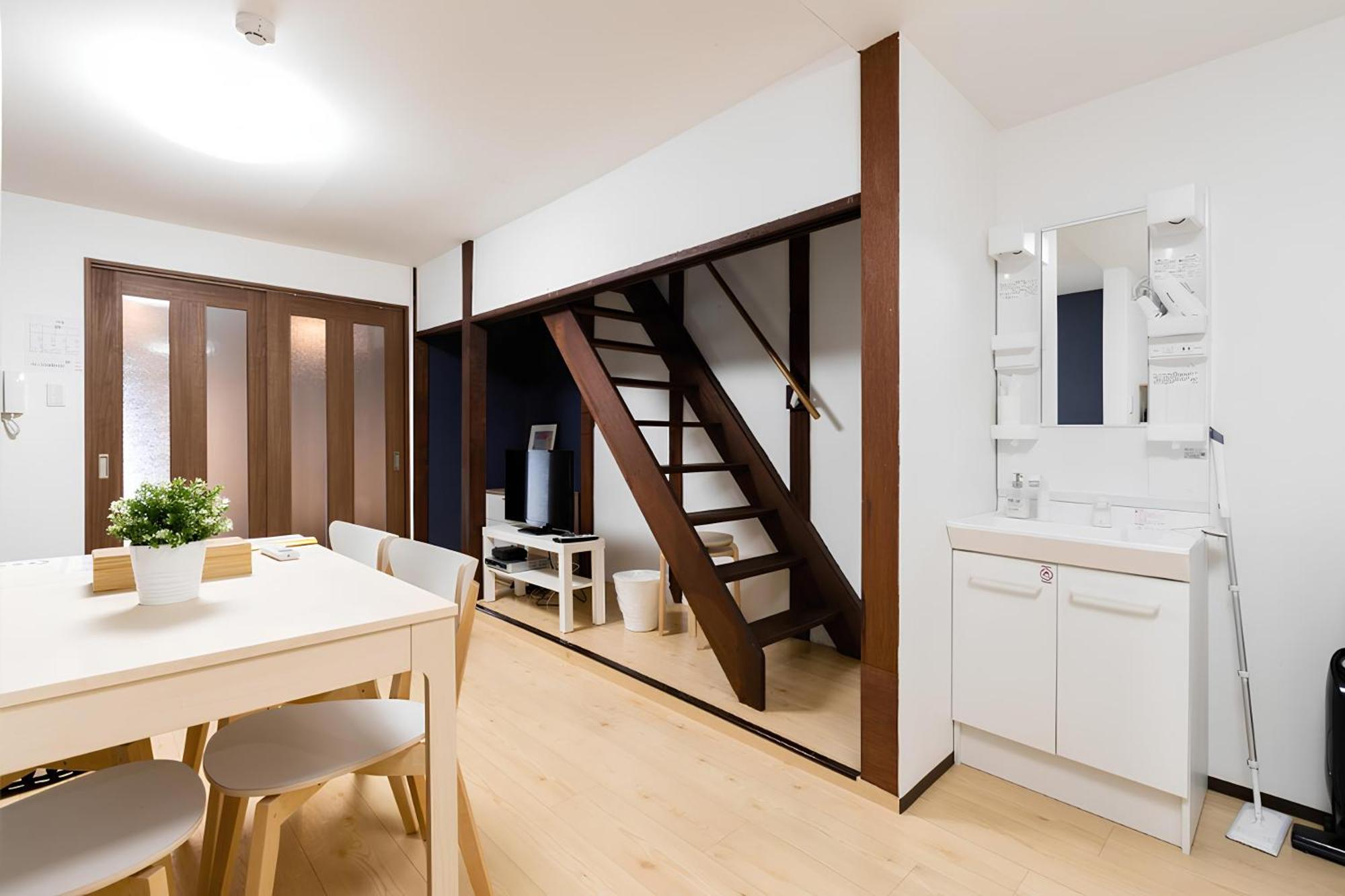 Yagara Terrace House D