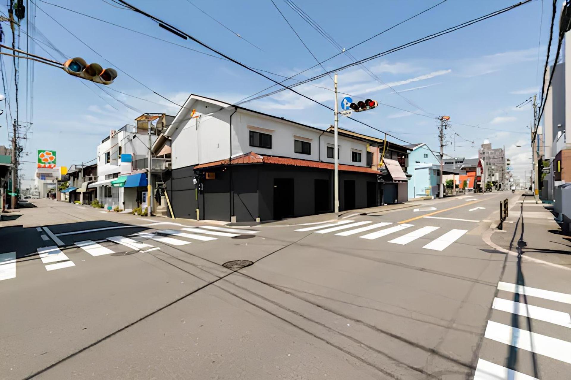 Yagara Terrace House B * Osaka