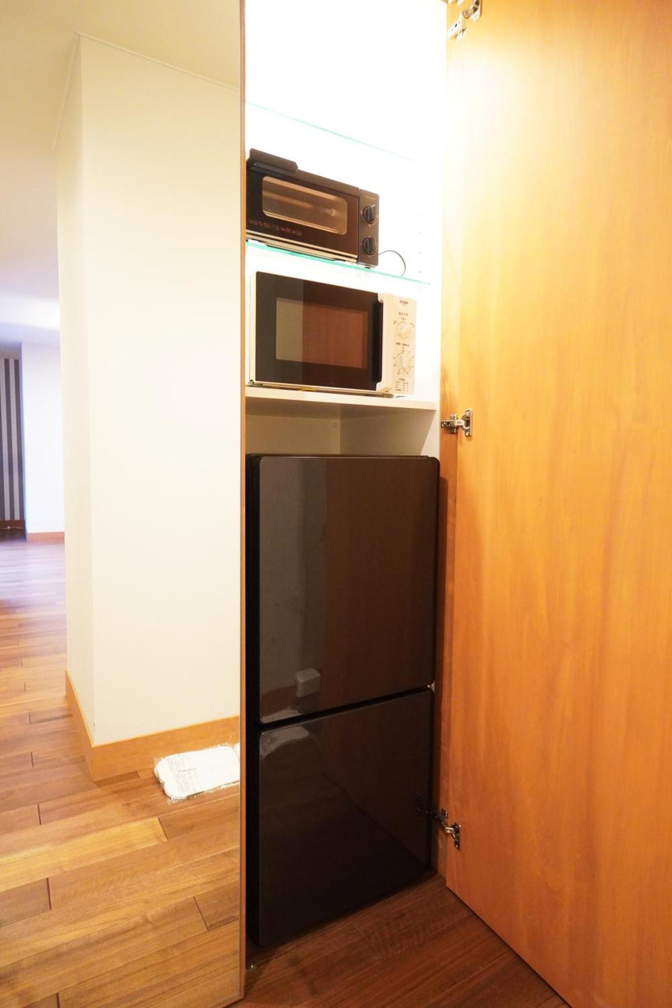 Apartment Tsurigane Building