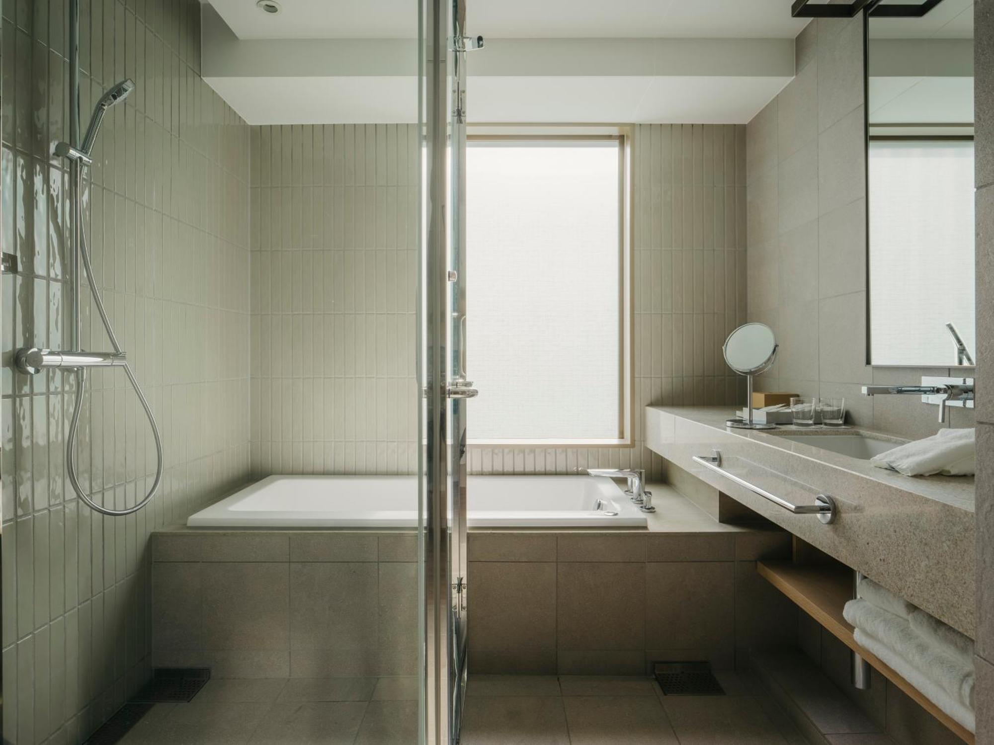 Zentis 5* Osaka