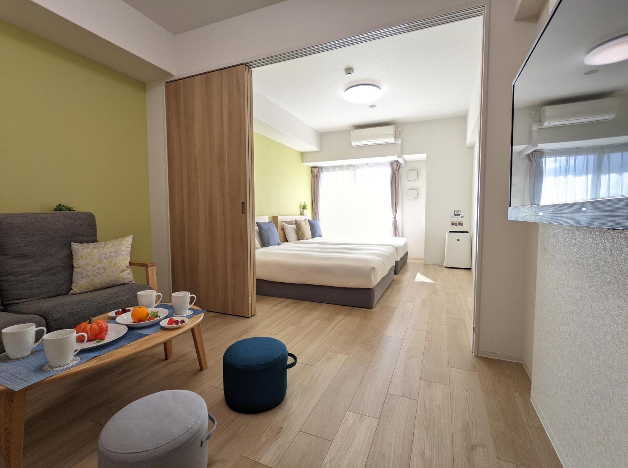 Hotel Eslead Namba South ⅲ 3*