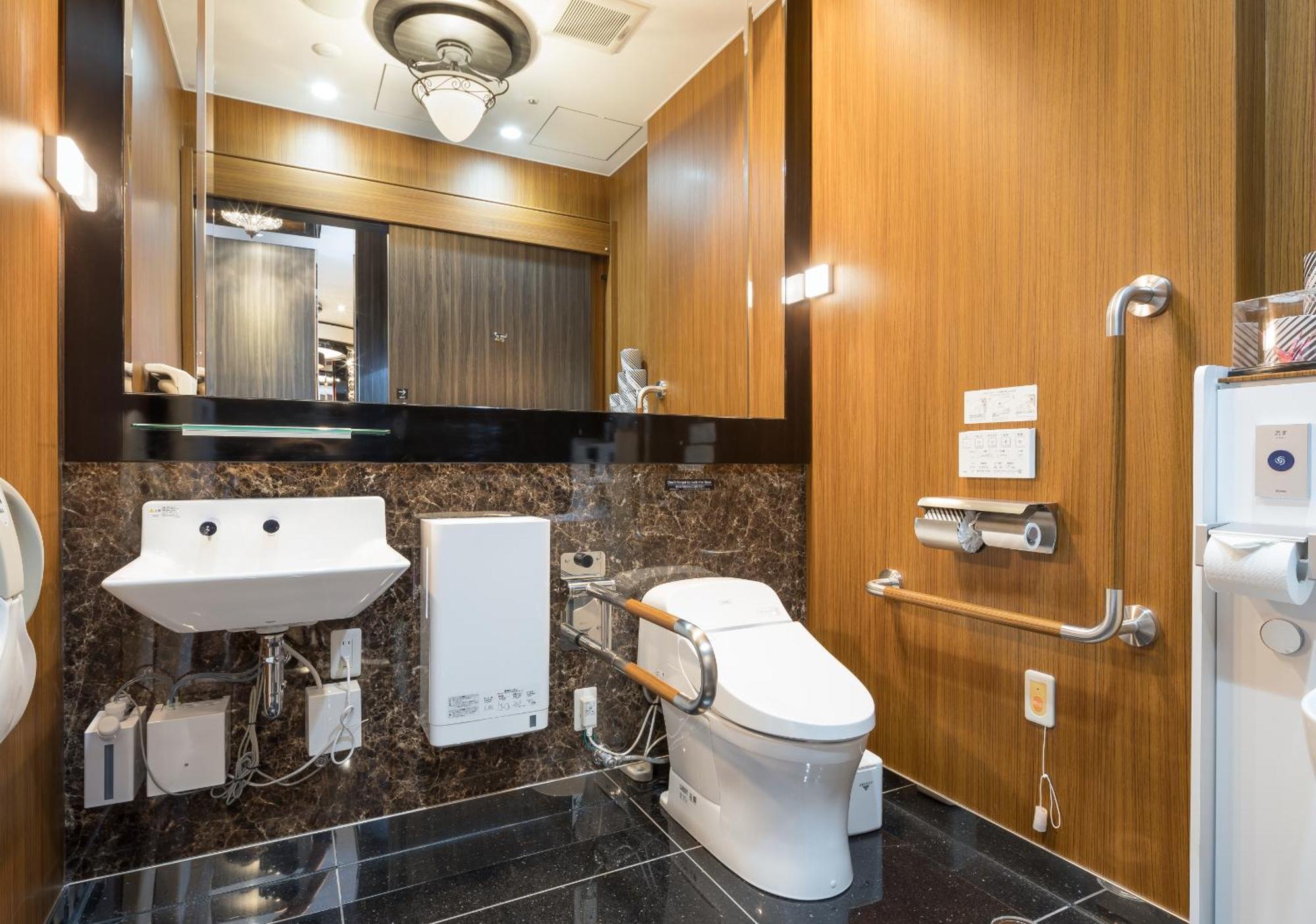 Hotel Apa Umeda 3*