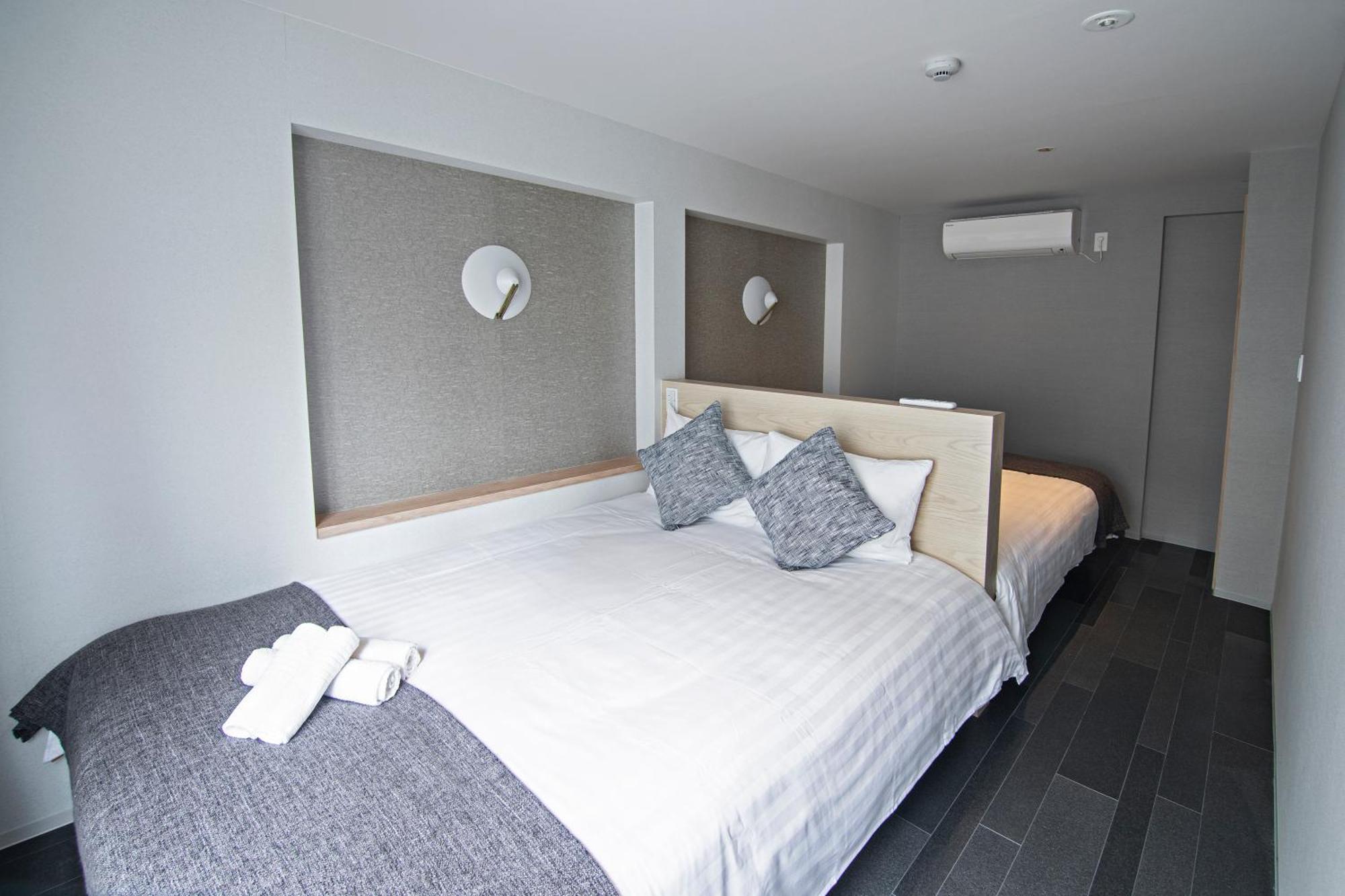 Apartment Home新町: Stylish New Near Shinsaibashi *