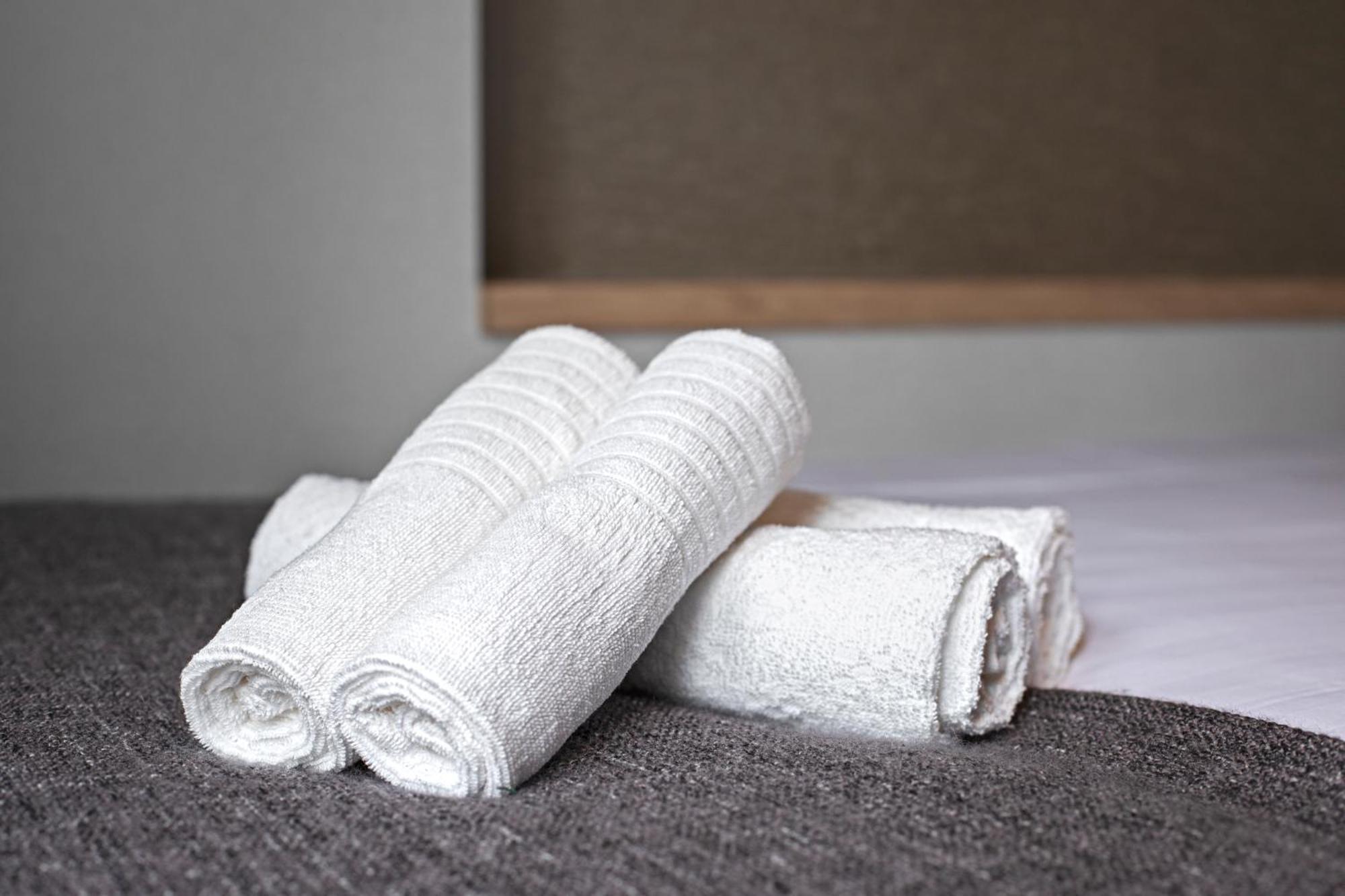 Home新町: Stylish New Near Shinsaibashi