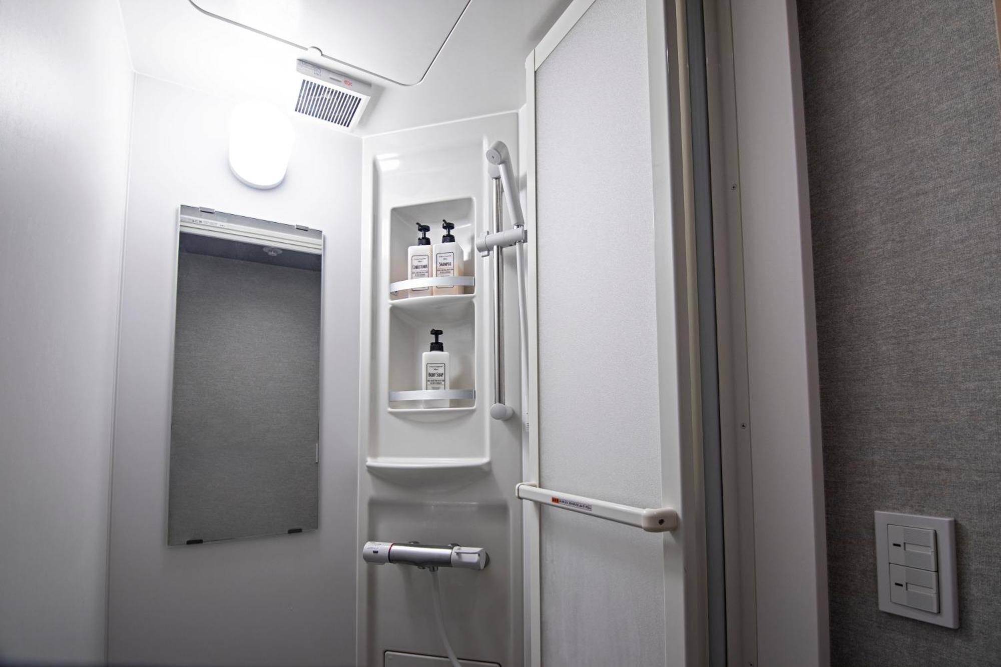 Home新町: Stylish New Near Shinsaibashi * Osaka