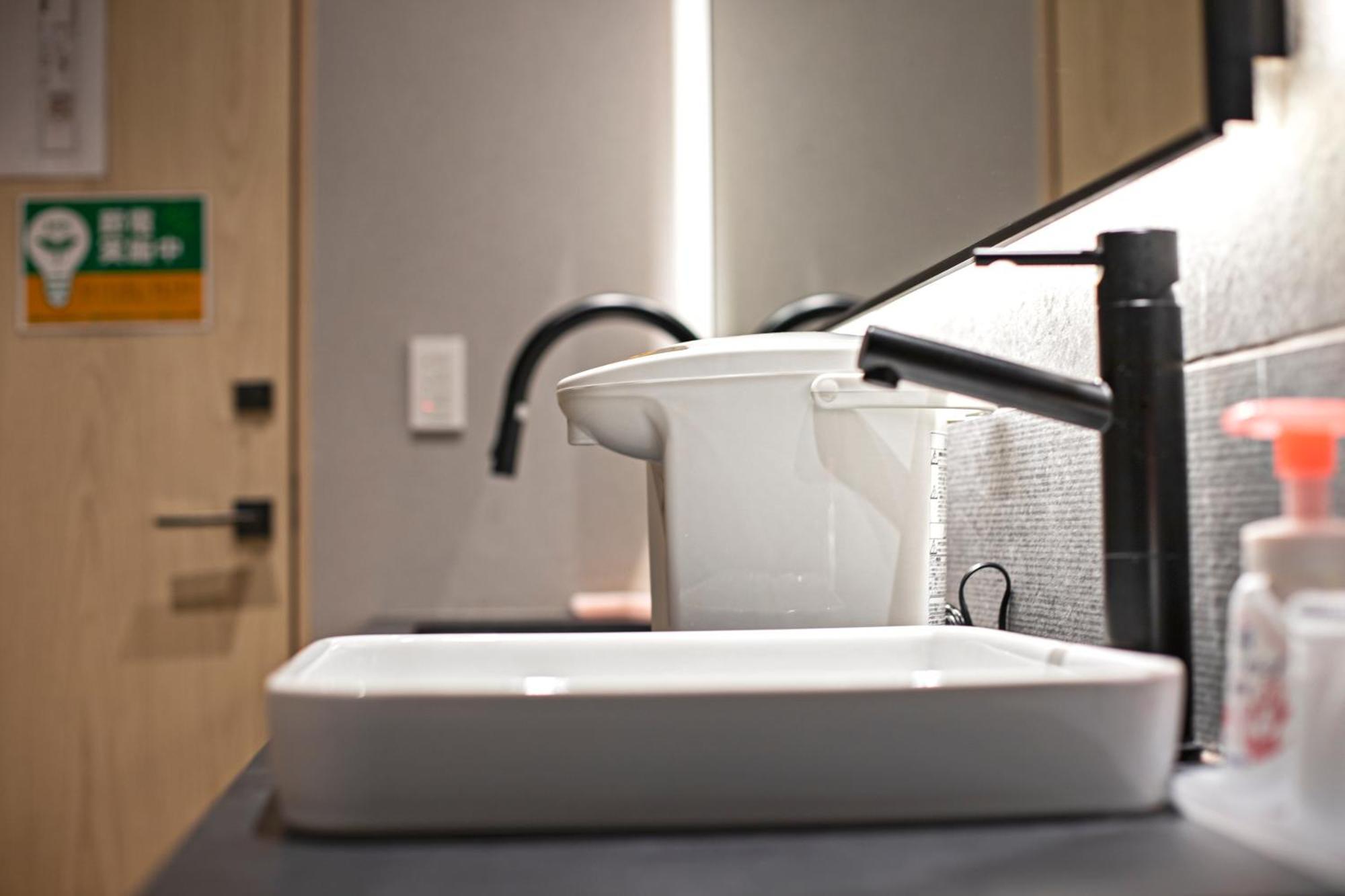 Apartment Home新町: Stylish New Near Shinsaibashi